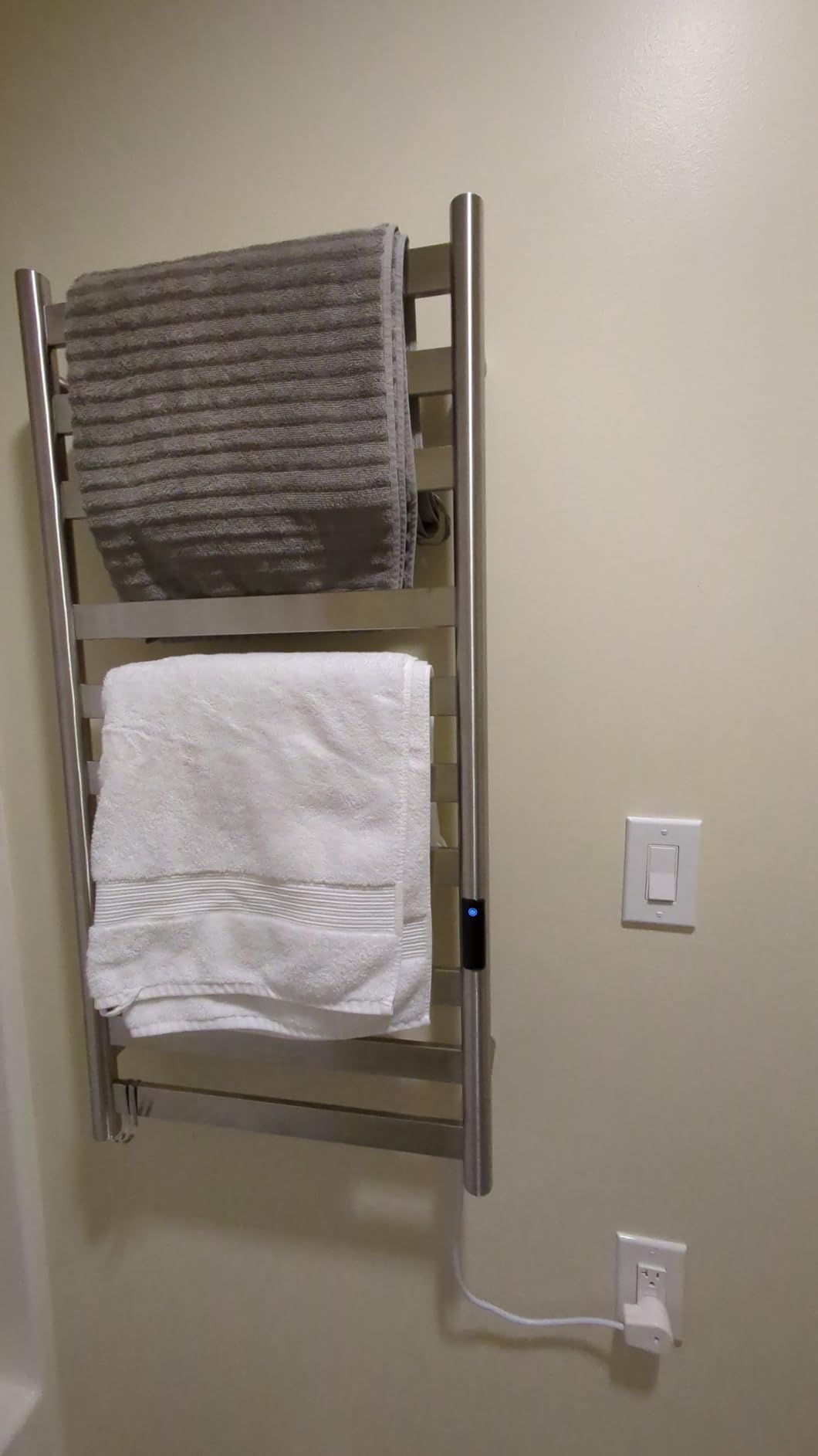 Heated Towel Rack for Bathroom, Towel Warmer with 10 Bar Flat Rack Large, Electric Hot Towel Rack Wall Mounted, LED Buit-in Timer, Plug-in, Stainless Steel, Fast Heating, Nickel customer photo 1