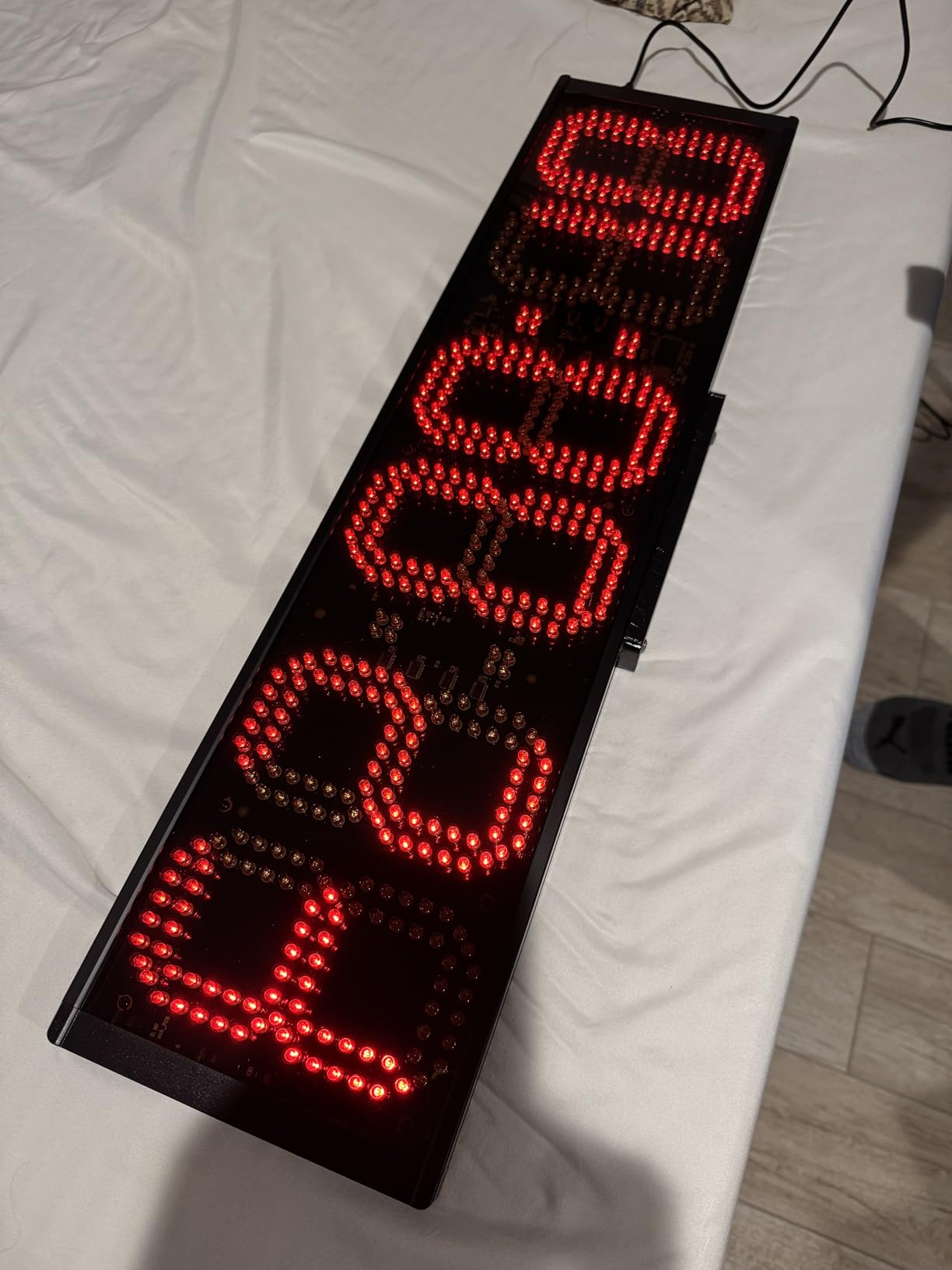 Tripod 5.6'' Race Clock, Race Timer, Digital Countdown Clock, with Gym Interval Workout Timers, Stopwatch, for Outdoor Race Events (Red) customer photo 2