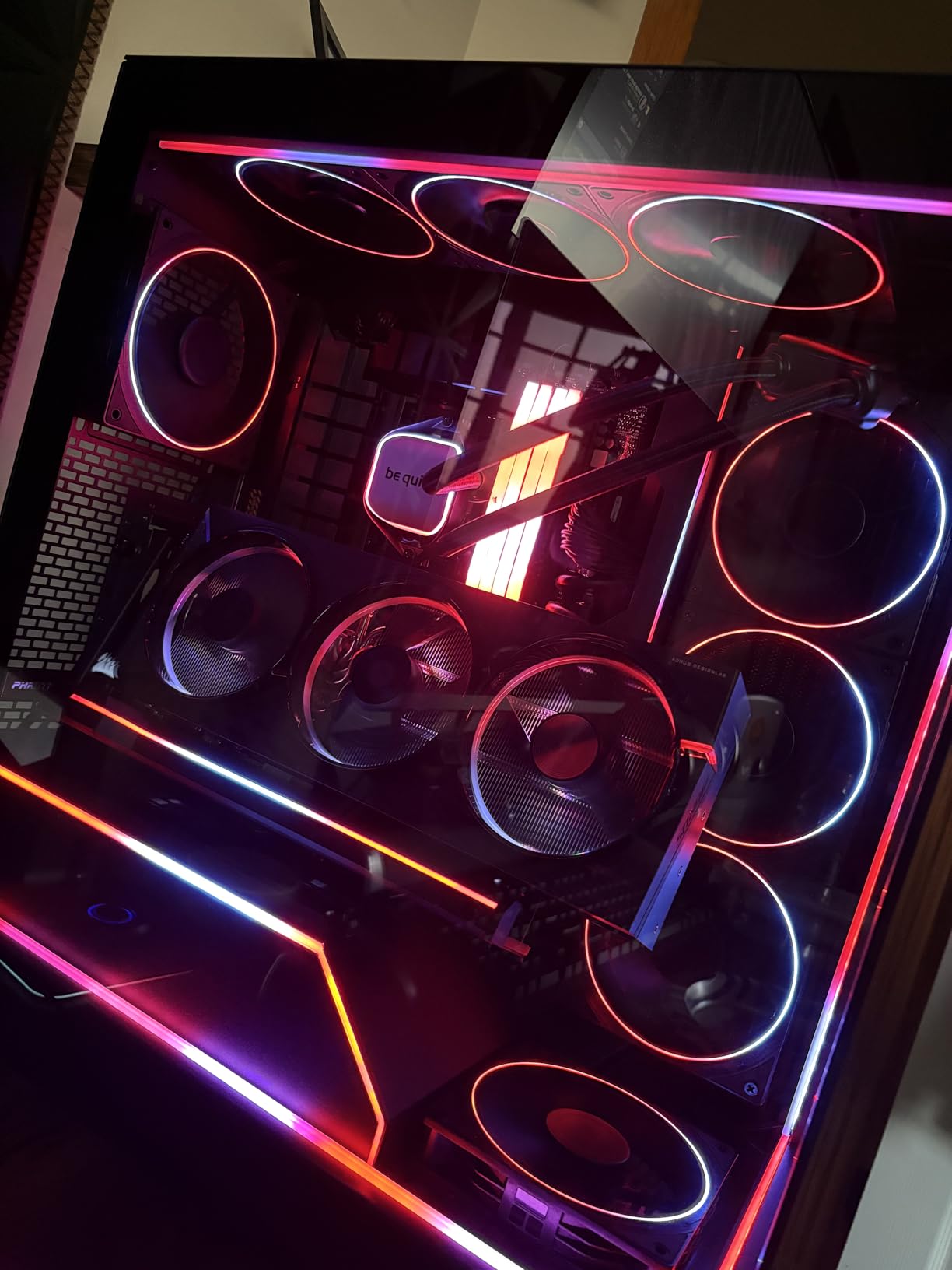 MP700 Elite 1TB PCIe 5.0 x4 NVMe M.2 SSD - Up to 10,000MB/sec - High-Density 3D TLC NAND - M.2 2280 - DirectStorage Compatible - Black customer photo 1