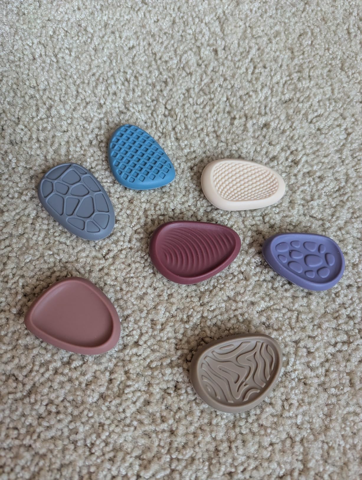 Fidget Toys Adults Sensory Stone: 8 Pack Texture Worry Stone for Kids Calming - Sensory Autism Toys for Anxiety Relief - Quiet Small Fidgets for Classroom Prizes customer photo 1