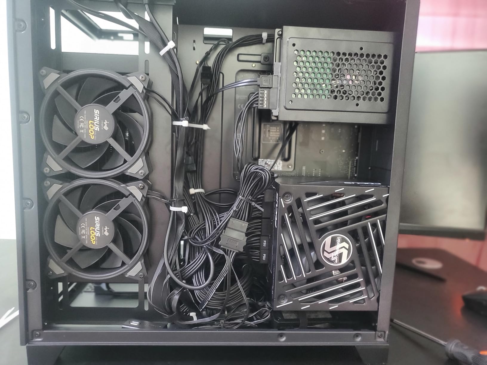 Seasonic Focus GX 850W Power Supply ATX 3.1 PCIe 5.1 (12V-2x6) 10 Years Warranty Cybenetics Platinum Fully Modular RTX 5080 AMD RX 9000 Ready customer photo 1