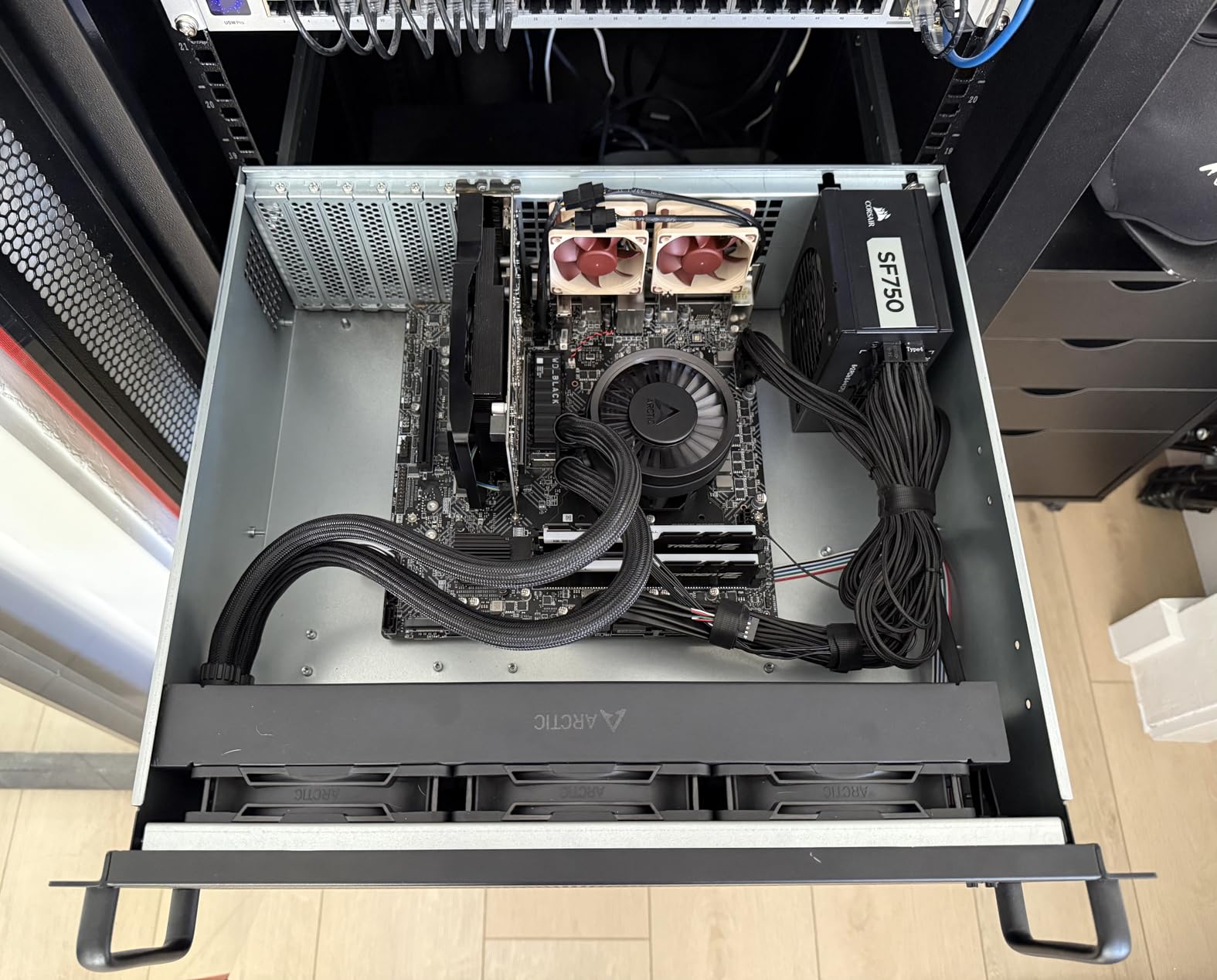 ARCTIC Liquid Freezer III Pro 360 - AIO CPU Cooler, 3 x 120 mm Water Cooling, 38 mm Radiator, PWM Pump, VRM Fan, AMD AM5/AM4, Intel LGA1851/1700 Contact Frame - Black customer photo 2