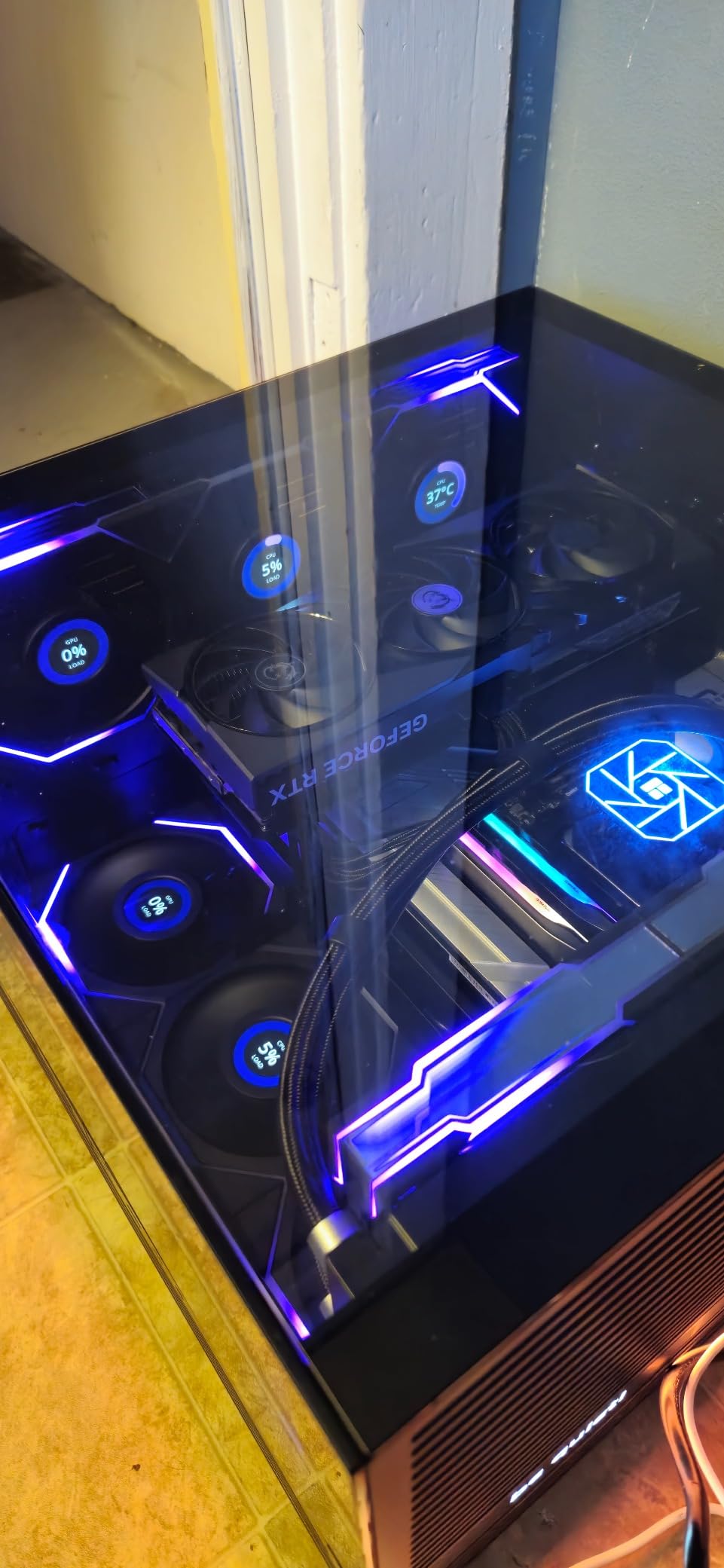 UNI Fan TL LCD Wireless 120-Triple Pack-2.4 GHz Wireless Signal ARGB Fan-Infinity Mirror-Daisy-Chain Design-Customizable Lighting Effects-Controller Included & Required - White (12TLLCD1W3W) customer photo 2