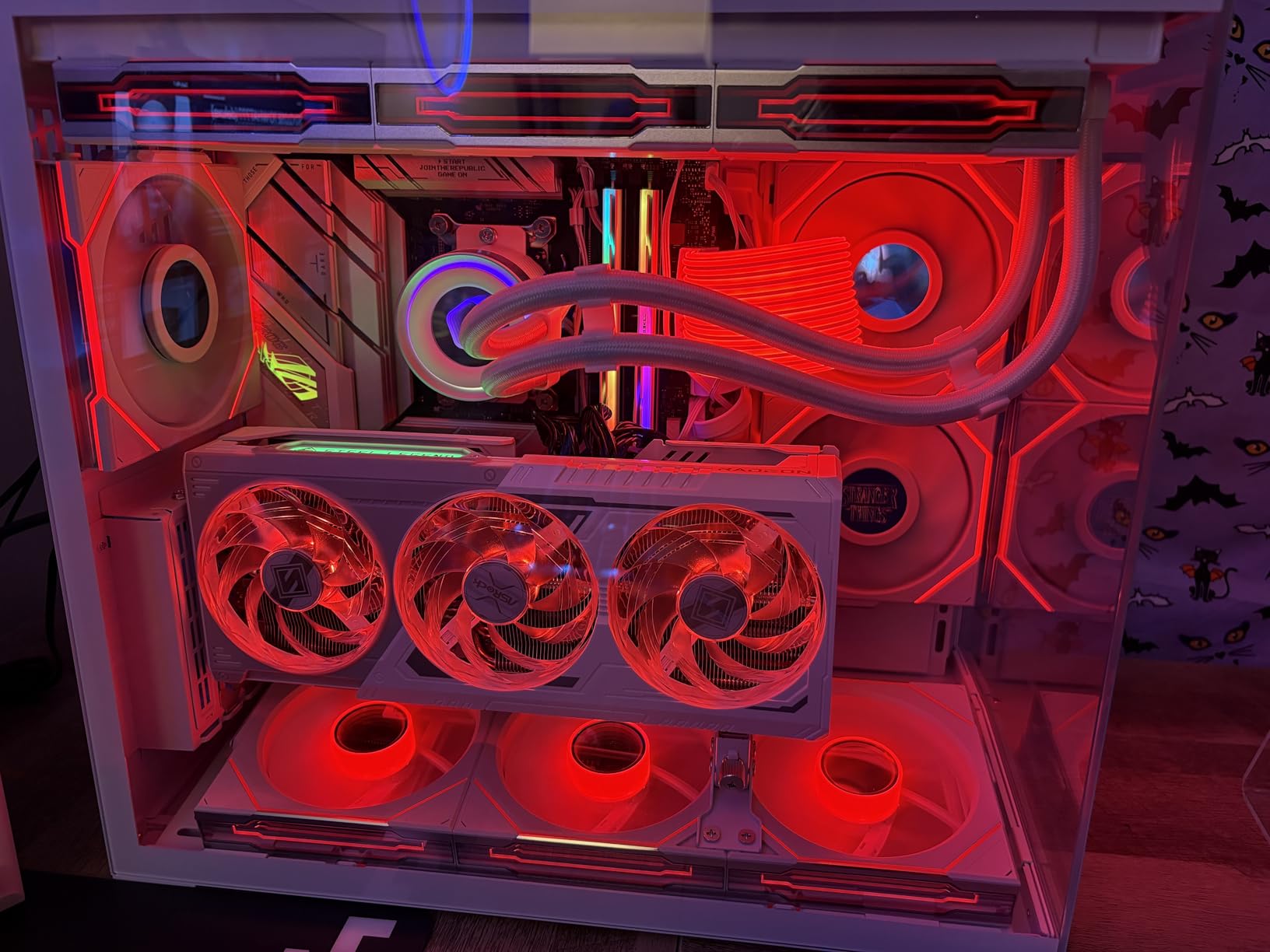 UNI Fan TL LCD Wireless 120-Triple Pack (Reverse Blade)-2.4 GHz Wireless Signal ARGB Fan-Infinity Mirror-Daisy-Chain-Customizable Lighting-Controller Included & Required - Black(12RTLLCD1W3B) customer photo 1