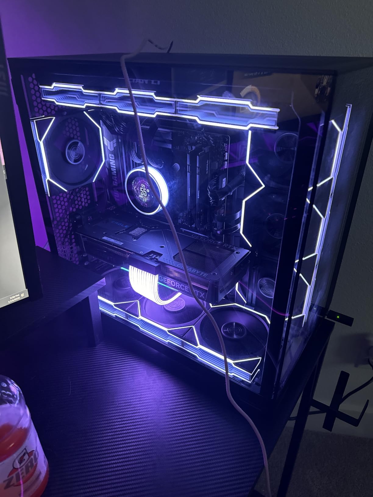 Lian Li UNI Fan TL Wireless 120-Triple Pack-2.4 GHz Wireless Signal ARGB Fan-Infinity Mirror-Daisy-Chain Design-Customizable Lighting Effects-Controller Included & Required - Black (12TL1W3B) customer photo 2