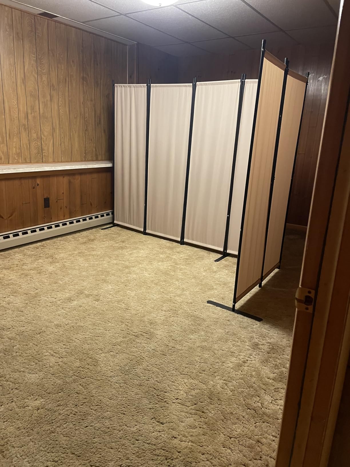 VEVOR Room Divider, 4 Panel Room Divider, Folding Privacy Screen and Portable Partition Divider for Room Separation, Freestanding Room Partitions for Office, Bedroom, Study, Grey customer photo 1