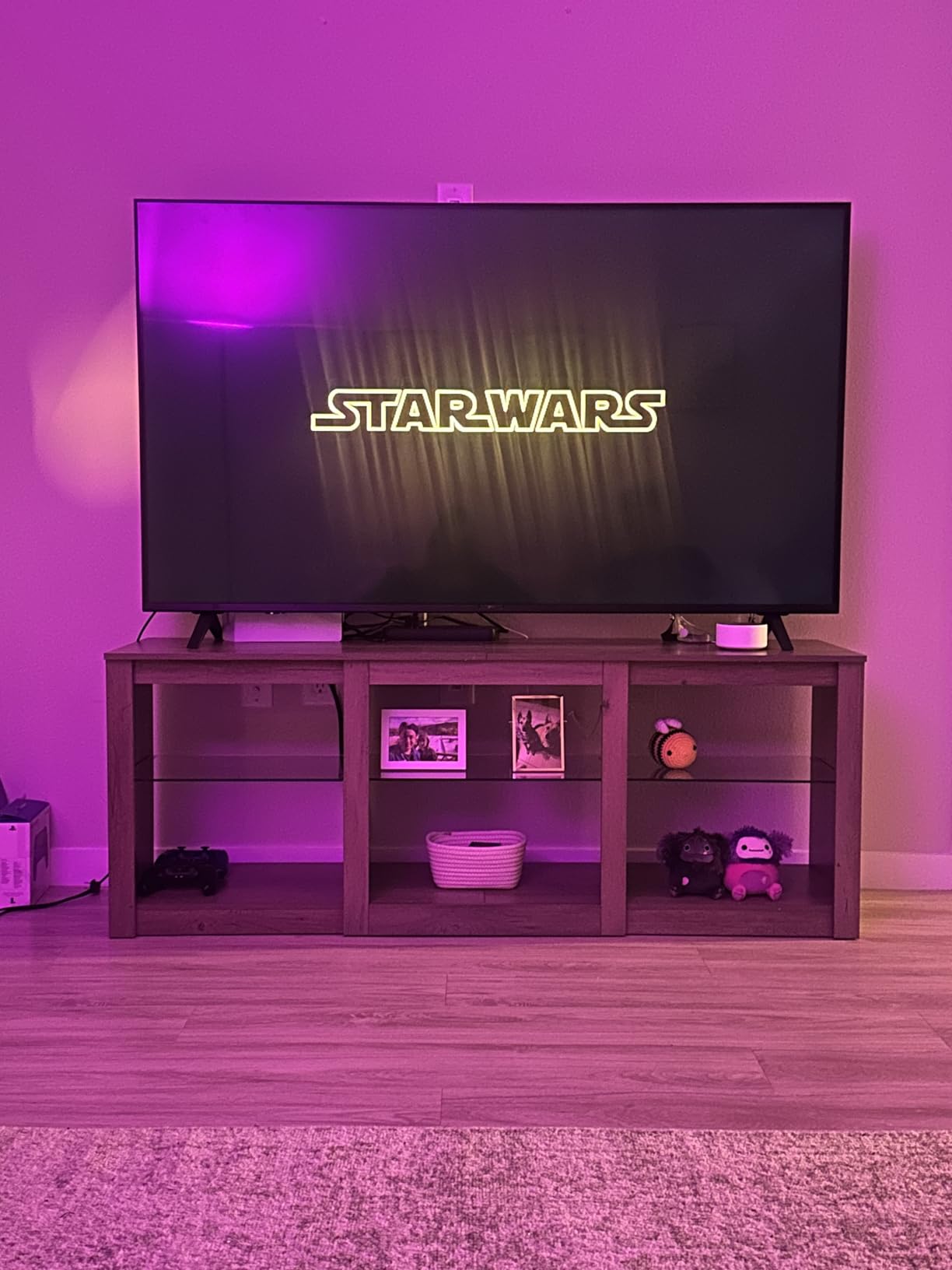 WLIVE Modern LED TV Stand for 65 70 Inch TV, 58