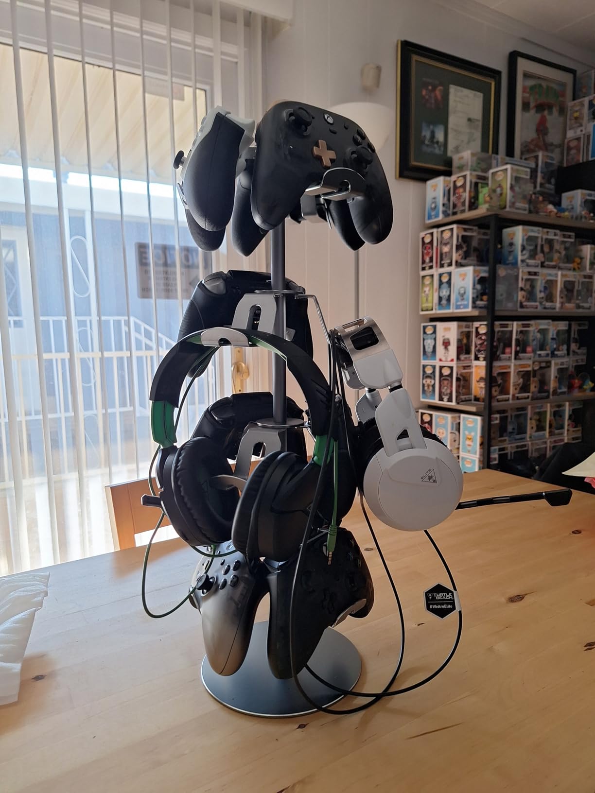 Aluminum Alloy Controller Holder 3 Layers,360 Degree Rotation Tier,Gaming Controller Stand for Xbox PS5 PS4 Switch,Headphone Stand,Headset Holder & Desk Mounts for 9 Packs Controller customer photo 2