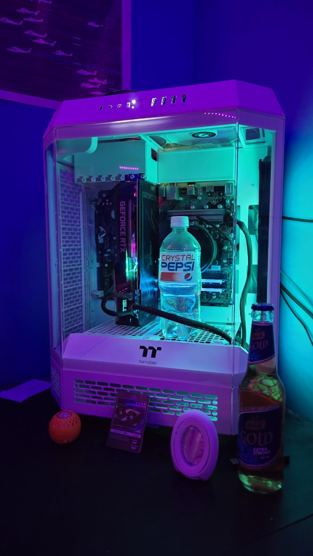 Thermaltake Tower 600 Racing Green Mid Tower; 2x140mm CT Fans Included; 420mm Radiator Support; 400mm GPU Clearance; Hidden Connector Support; Rotatable PCIe Slots; CA-1Z1-00MCWN-00 customer photo 2