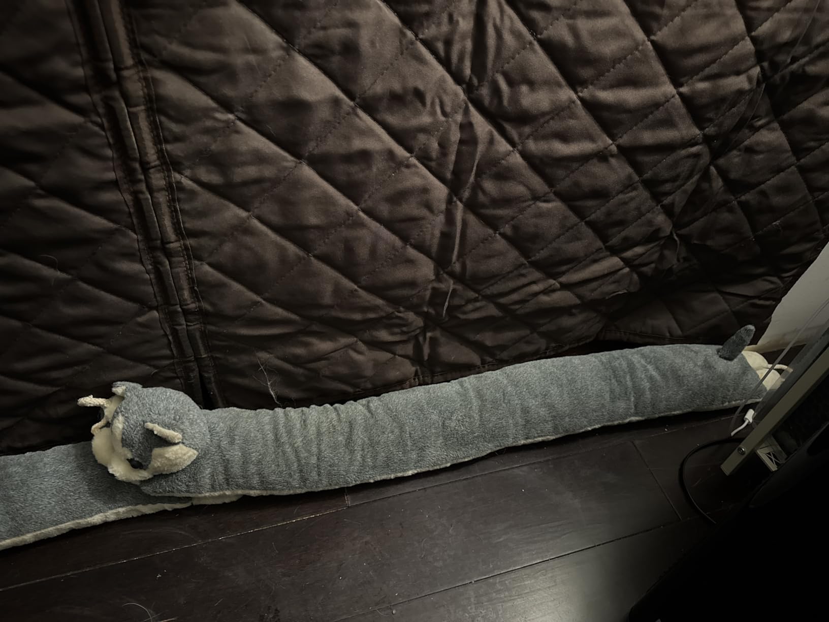 MAGZO Door Draft Stopper, 36 Inch Adjustable Under Door Gap Filler, Fits 30'' - 36'' Bottom Widths, Seals Gaps up to 1.7, Soundproof Sweep Blocks Air, Noise, Light, Dust- Grey customer photo 1