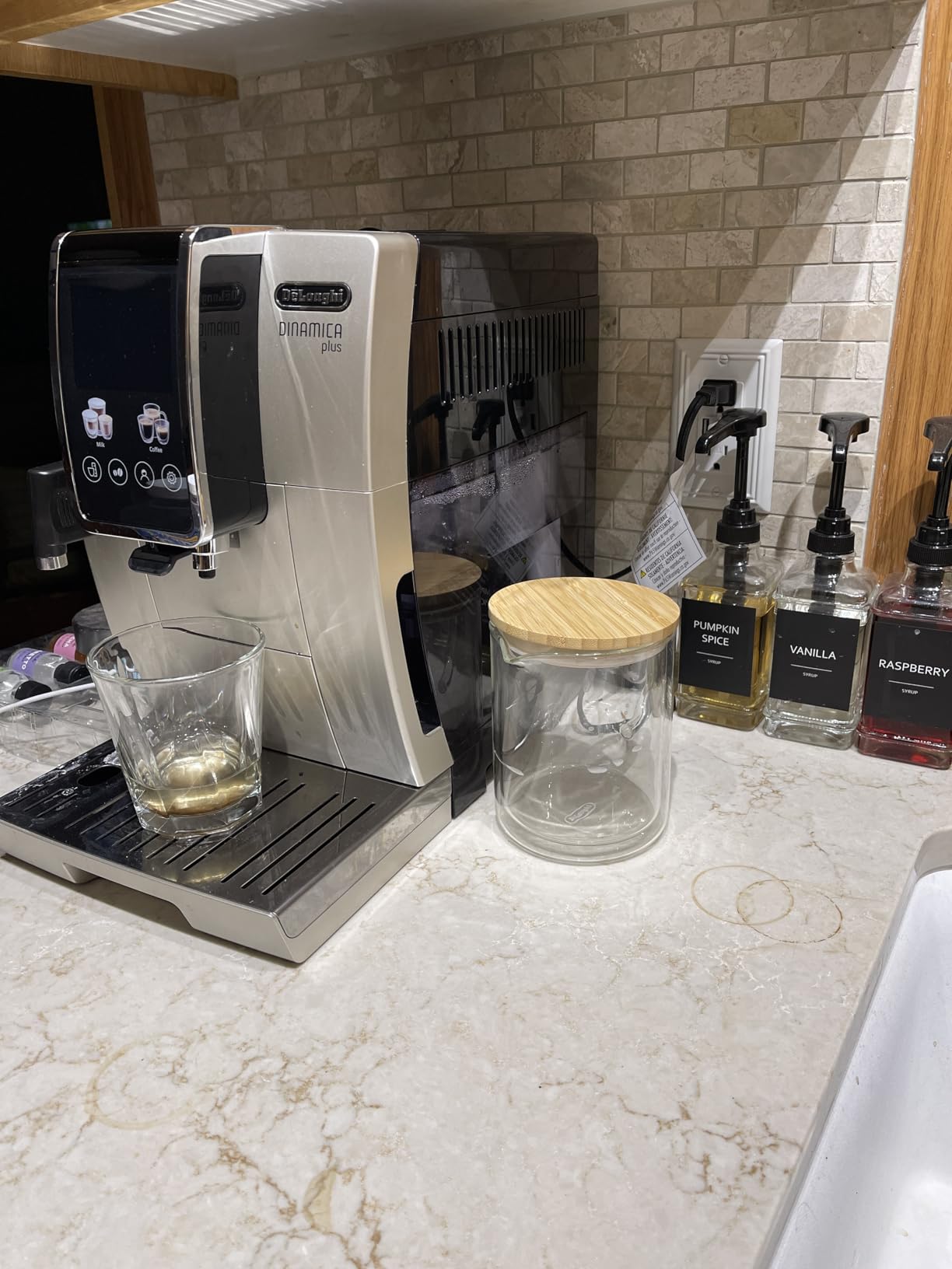 De'Longhi Dinamica Plus Fully Automatic Espresso Machine with 24+ Recipes and Automatic Milk Steam Wand customer photo 1