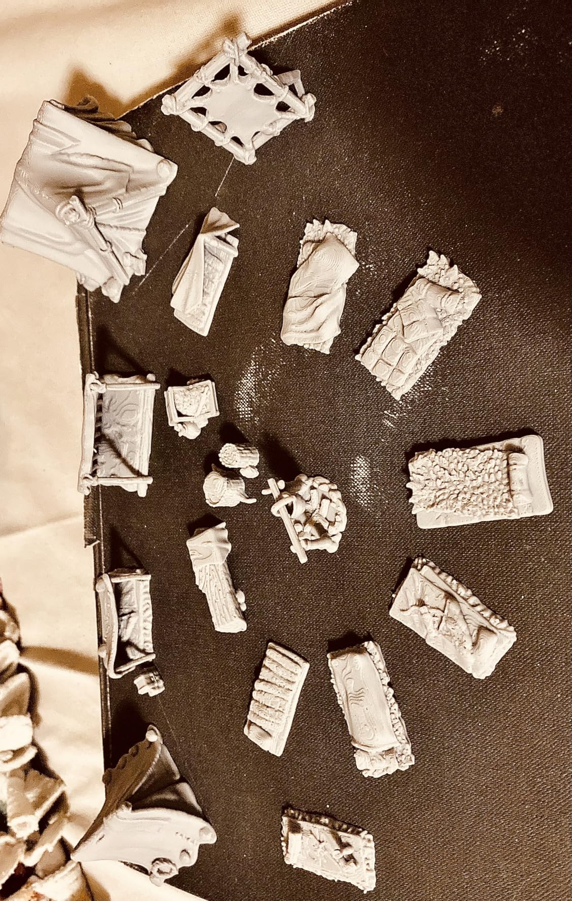 AUSPDICE 21pcs DND Camp Terrain Building Set - Unpainted Miniatures for Dungeons and Dragons, Warhammer, and Tabletop RPG Games customer photo 1