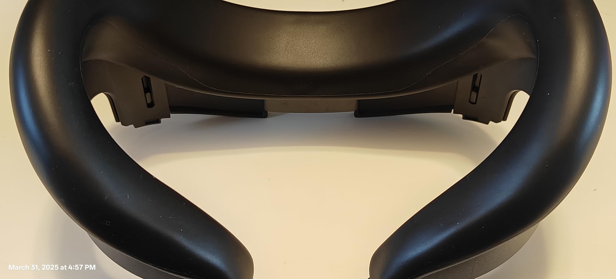 KIWI design F3 Silicone Facial Interface Compatible with Meta/Oculus Quest 3, Sweatproof VR Face Cover Accessories, Not for Quest 3S customer photo 1