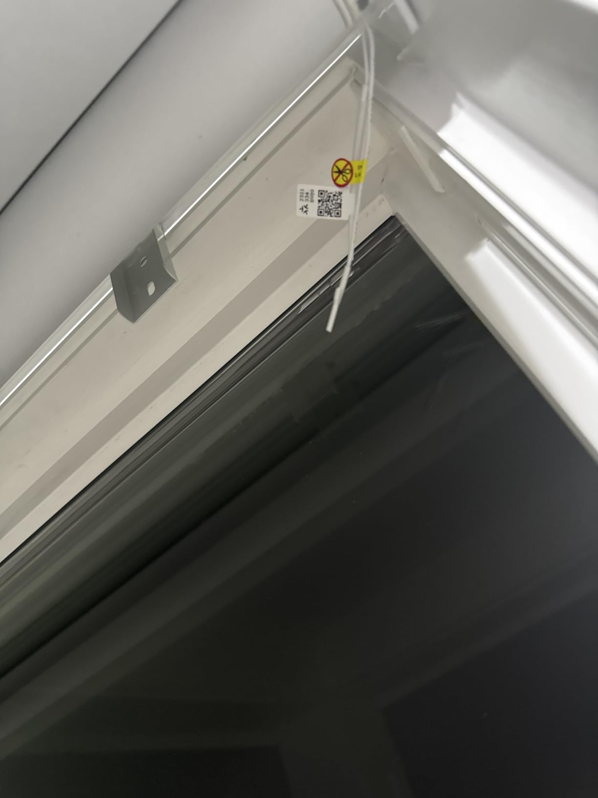 HeyBlinds Motorized Blinds with Remote, 100% Blackout Smart Blinds, Automatic Shades for Windows Compatible with Alexa Google and Homekit, Custom Size(Light Chaser-Perla Bianca BO) customer photo 1