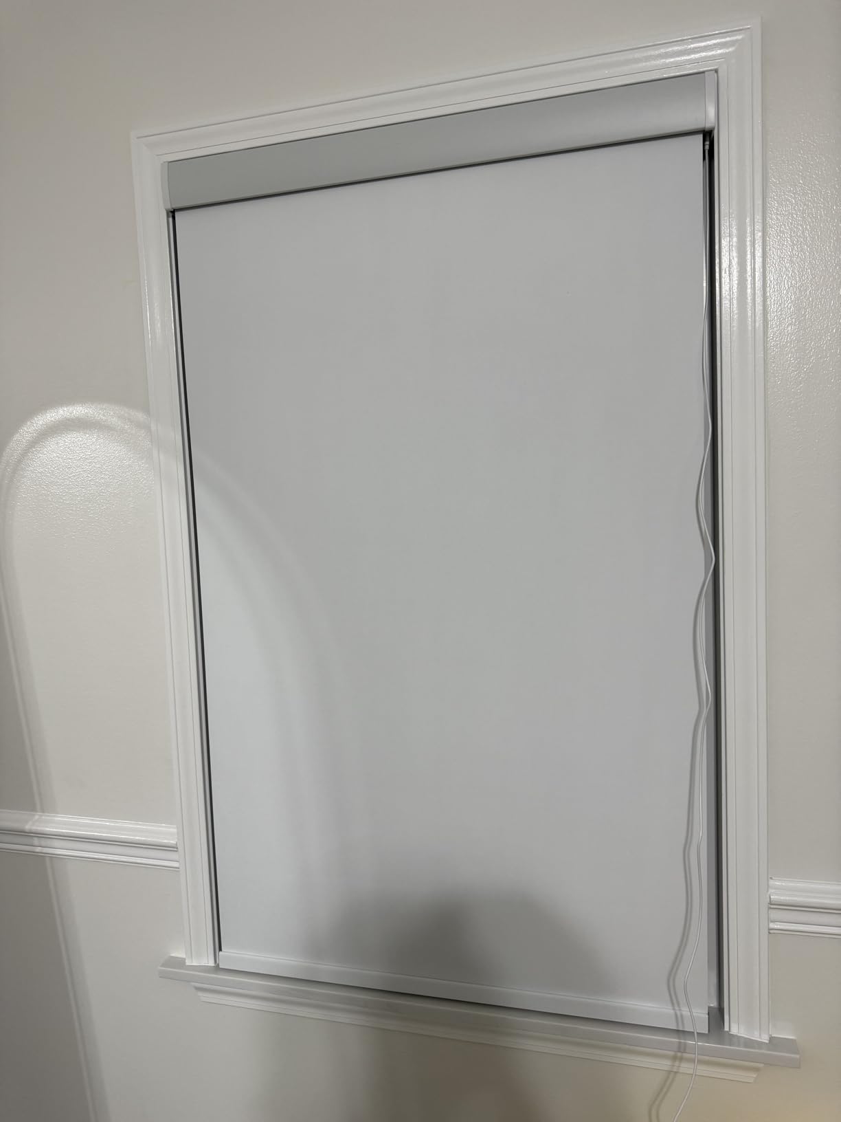 HeyBlinds Motorized Blinds with Remote, 100% Blackout Smart Blinds, Automatic Shades for Windows Compatible with Alexa Google and Homekit, Custom Size(Light Chaser-Perla Bianca BO) customer photo 2