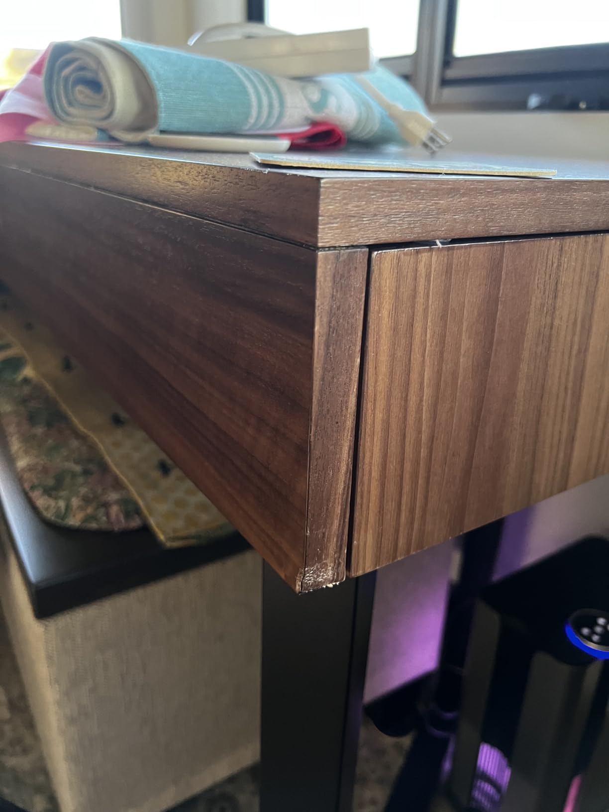 Convertible Desk, Simple Modern Home Office Desk with Storage, Folding Desk into Dining Table, Multiuse Dining Table and Gaming Desk, Work from Home Essentials (1 Unit) customer photo 2