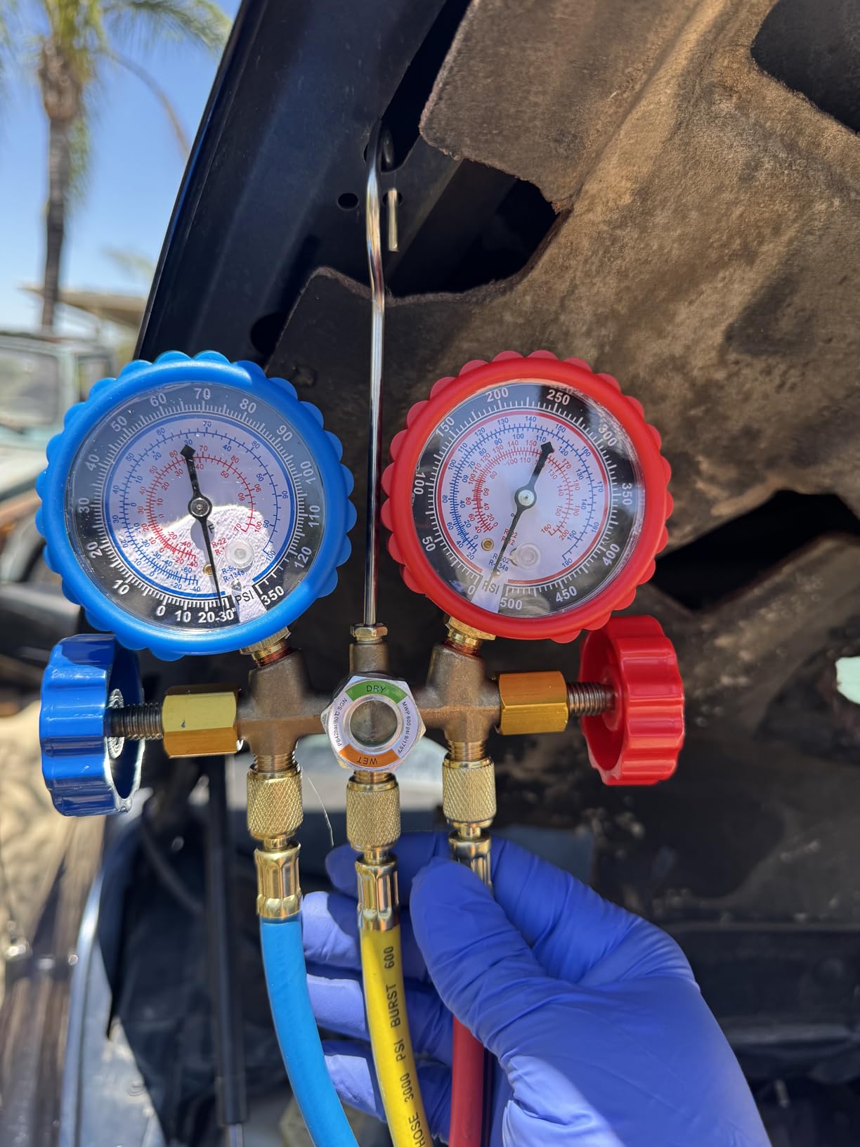 4.5 CFM AC Vacuum Pump and Gauge Set,for Mini Split/HVAC/Auto Systems,Manifold Gauge Kit Compatible with R134a R12 R22 R502,Includes R134a Can Tap,R410a Adapters customer photo 1