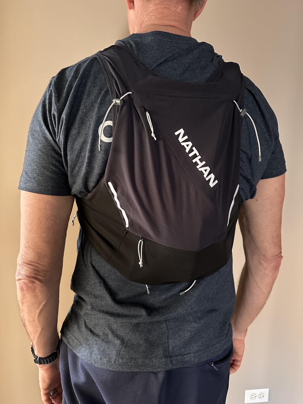 Nathan Hydration Vest 12L for Running & Hiking - Quick-Fit Adjustments, Breathable Mesh, 1.6L Insulated Bladder, Lightweight 8.8 oz, 6 Power Mesh Pockets, Diagonal Zip - Pinnacle Pro customer photo 1