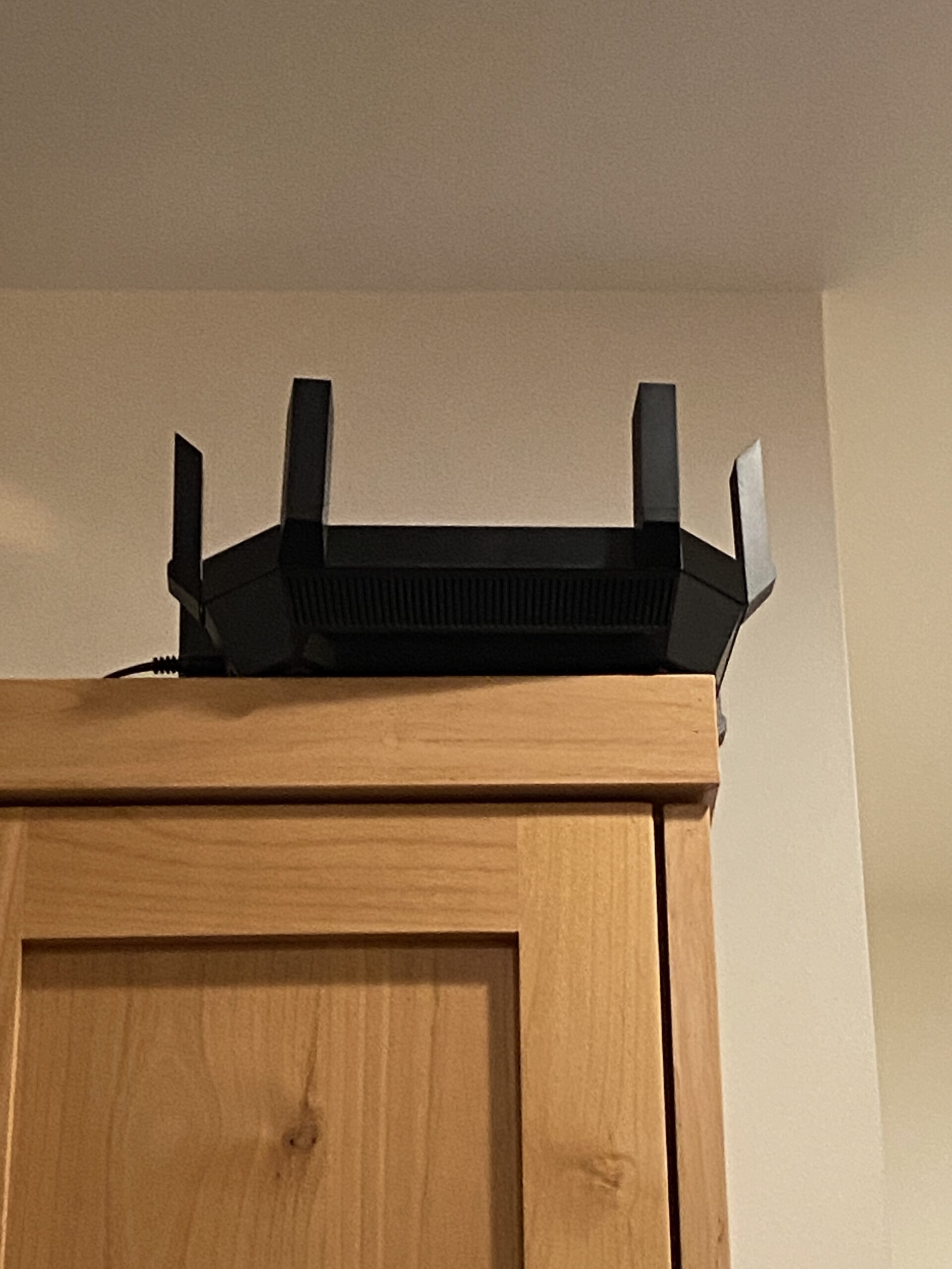 TP-Link Tri-Band BE11000 Wi-Fi 7 Gaming Router Archer GE650 | 6-Stream 11 Gbps supports 320MHz | 2×5G + 3×2.5G Ports USB 3.0 | Game Acceleration, Dedicated Gaming Port & Panel, RGB Lighting|HomeShield customer photo 2