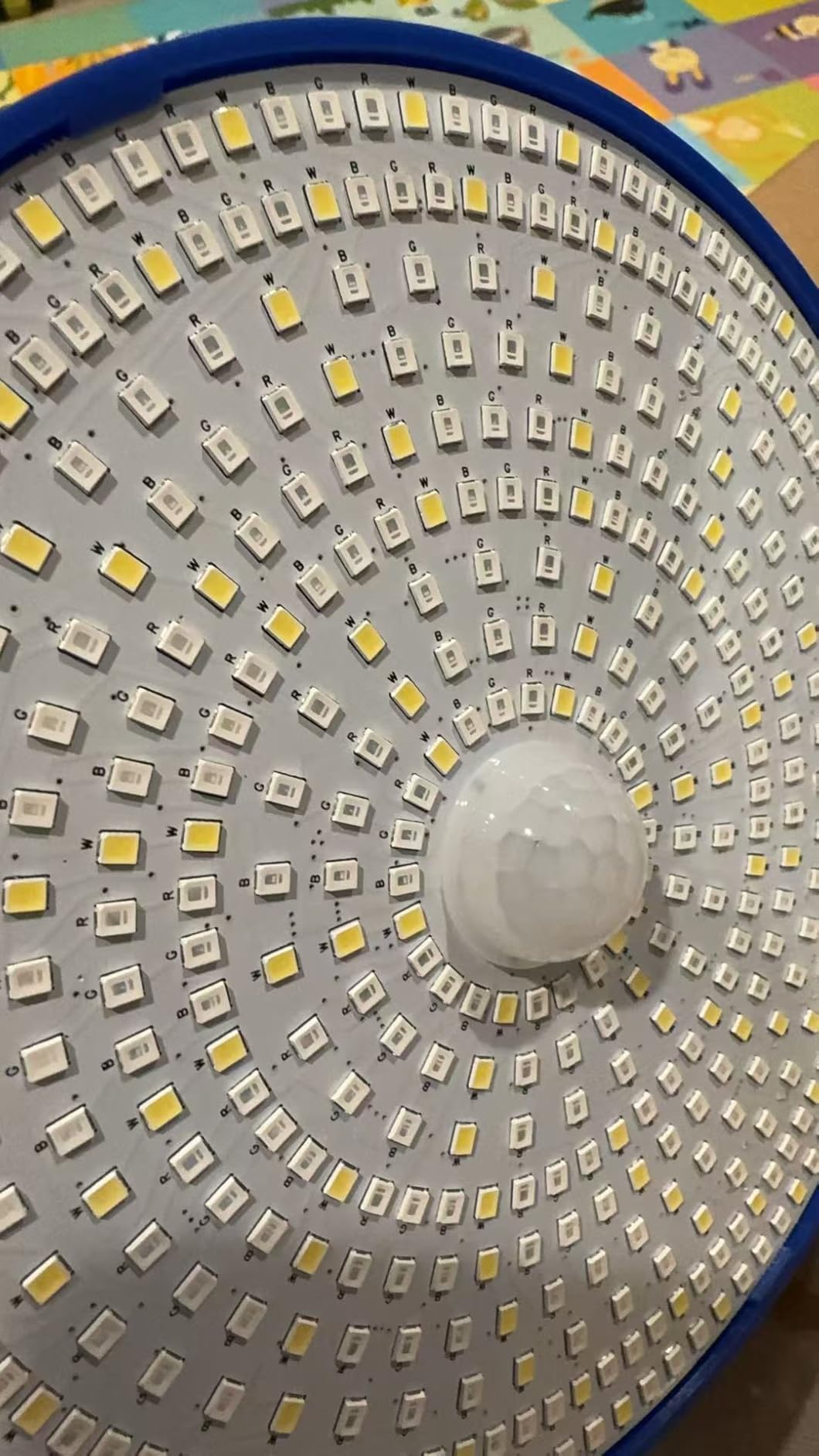 Smart Swimming Pool Light Bulb with Remote - RGBW LED for Inground & Above Ground Pools - 45W E26 Base, 12 Color Effects with Adjustable Speed/Brightness Control customer photo 2