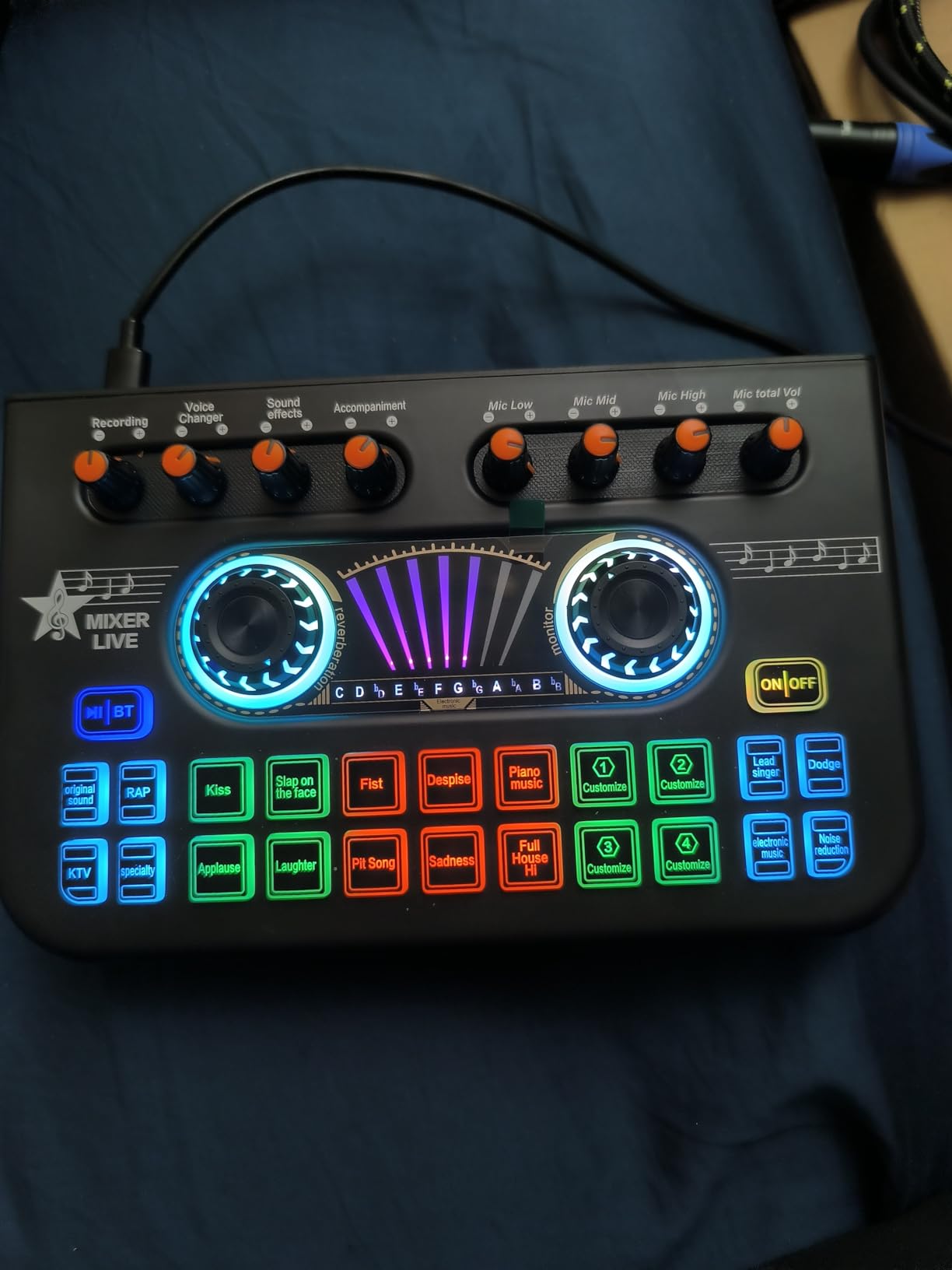 Audio Mixer, Sound Board for Pc/Phone Live Streaming Singing Gaming, Podcast Mixer for 3.5/6.35mm Dynamic Microphone, Live Sound Card with DJ Mixer Effects Voice Changer, Denoise, One Click Mute customer photo 2