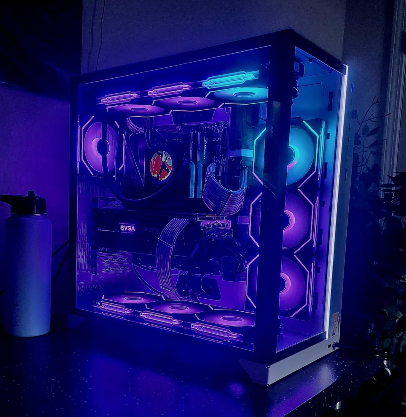 UNI Fan SL-Infinity Wireless 120 - Triple Pack (Reverse Blade) - 2.4 GHz Wireless Signal ARGB Fan Control - Double Infinity Mirror - Low Noise - Controller Included - Black (12RSLIN1W3B) customer photo 1