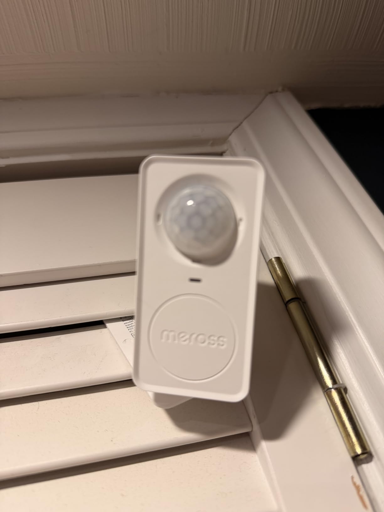 meross Matter Human Presence Sensor, 3-in-1 PIR & Light & mmWave Radar Motion Sensor, AI Motion Detector for Matter Smart Home Automation, Supports HomeKit, Alexa, Google, Home Assistant, 2.4GHz Wi-Fi customer photo 1