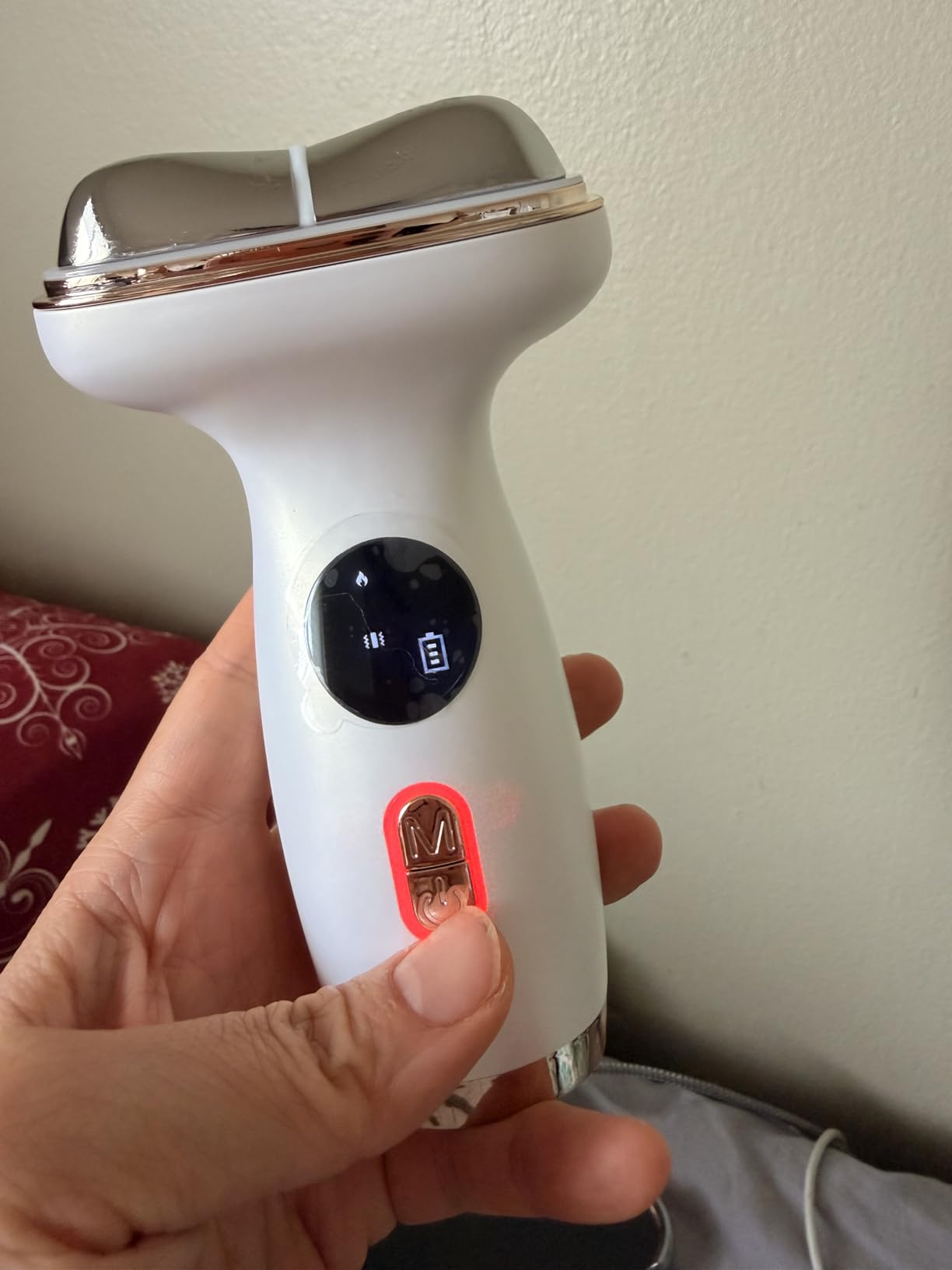 Microcurrent Facial Device with Red Light Therapy - 7-in-1 LED Sculptor & Hot Gua Sha for Face Neck Eye Firming, Depuffing & Double Chin Reduction customer photo 2