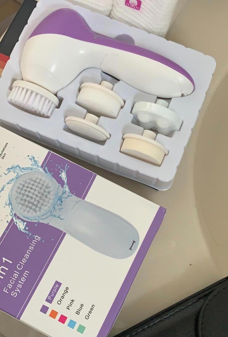 2025 Blackhead Remover Pore Vacuum, Visual Rechargeable Blackhead Vacuum Facial Pore Cleaner-3 Suction Soft Silicone,3 Probes,USB Kit Electric Acne Extractor Tool for Adult customer photo 1