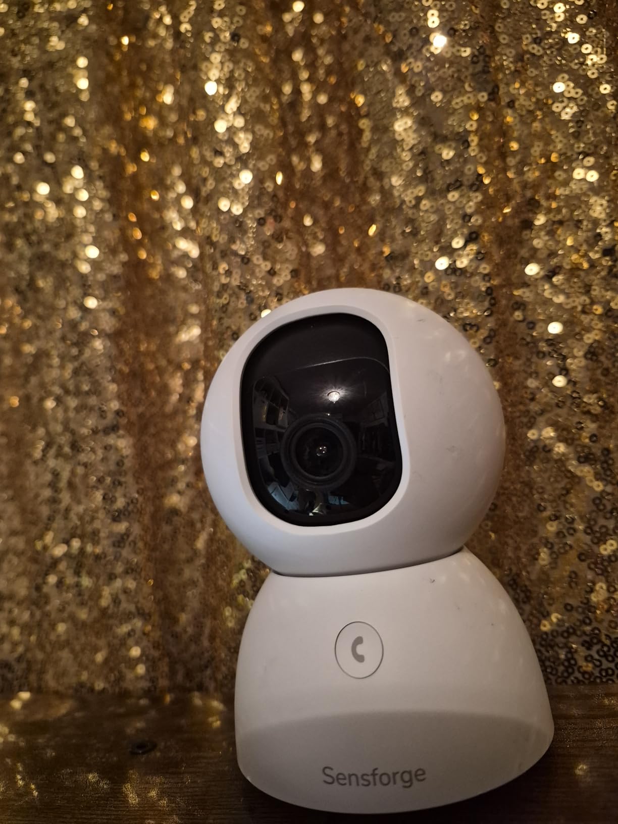 Sensforge 2.5K Indoor Pan-Tilt Dome Security Camera, 360° Coverage, AI Human & Pet Detection, Two-Way Talk, Dual-Band Wi-Fi (2.4G/5G), 64GB SD Card, Free Basic Plan, Optional Subscription (1, White) customer photo 2