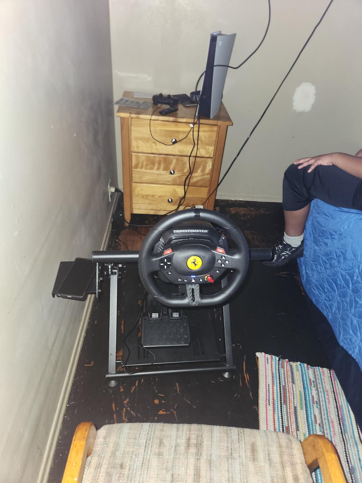 Thrustmaster T98 Racing Wheel and Pedal Set for PS5, PS4 & PC - Officially Licensed by Ferrari, Gaming Steering Wheel, Driving Wheel Set customer photo 2