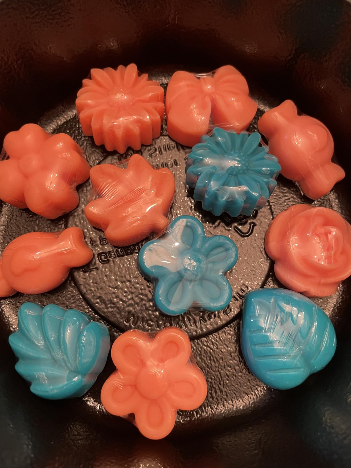 Goat Milk Soap Making Kit with Soap Melter for Adults, DIY Soap Making Supplies Kit with Natural Goats Milk Soap Base, Soap Melting Pot and Complete Supplies for Making Soaps, Craft Kit for Gift customer photo 2