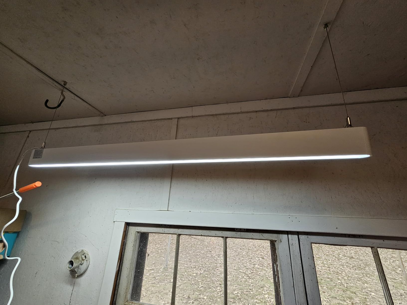 Lumary Smart LED Linear Pendant Light, 48 Inch Wi-Fi Island Lights Hanging Fixtures, RGBAI 12W/CCT 28W Dimmable Chandelier for Kitchen Dining Work with Alexa & Google Assistant, Adjustable Height customer photo 1