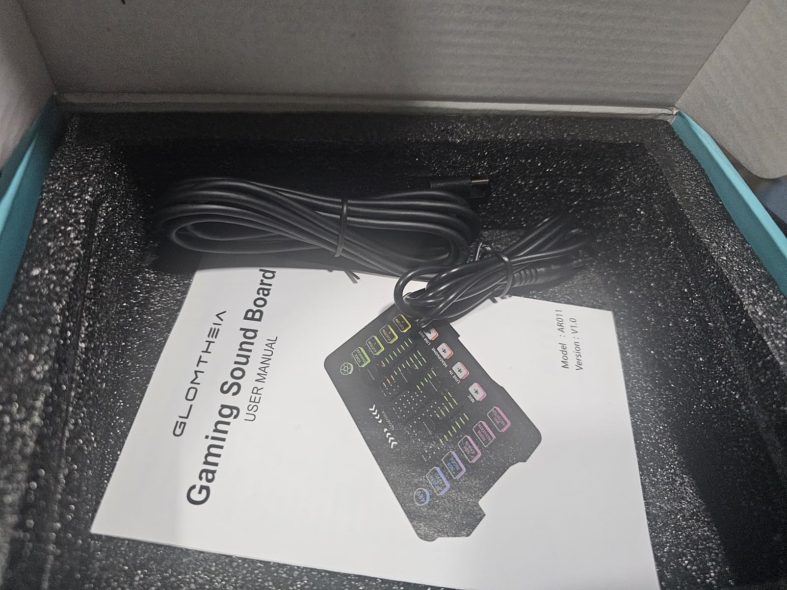 Gaming Sound Board Audio Interface Voice Changer for PC PS4 PS5 Streaming Mixer Soundboard Compatible with XLR Condenser/Dynamic Microphone customer photo 2