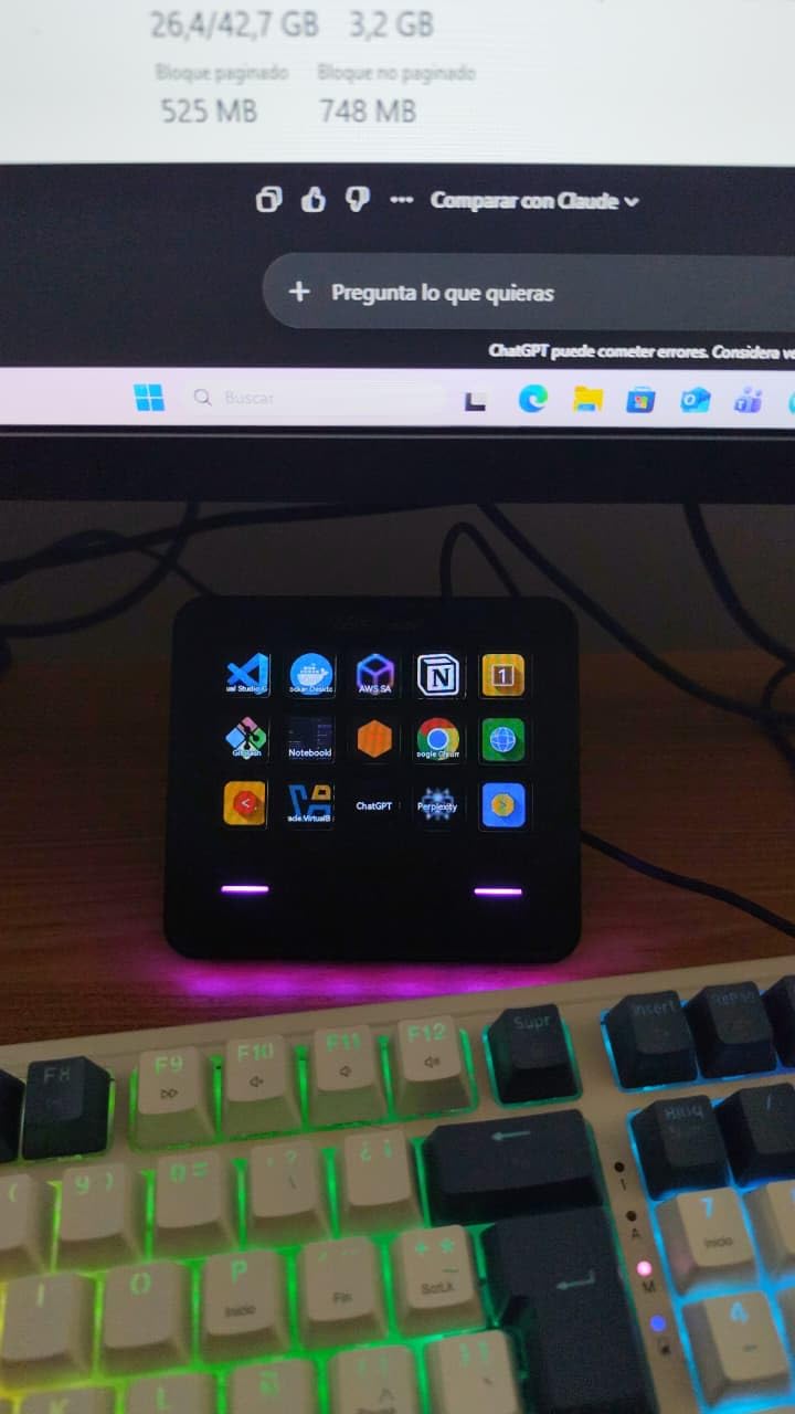 VSDINSIDE Macro Keypad, Stream Controller Deck Gaming Streaming Shortcut Keyboard, 18 Programmable Keys Customizable Visual AI Pad USB Soundboard for OBS, YouTube, Desk Office Setup, Laptop, PC, Mac customer photo 2