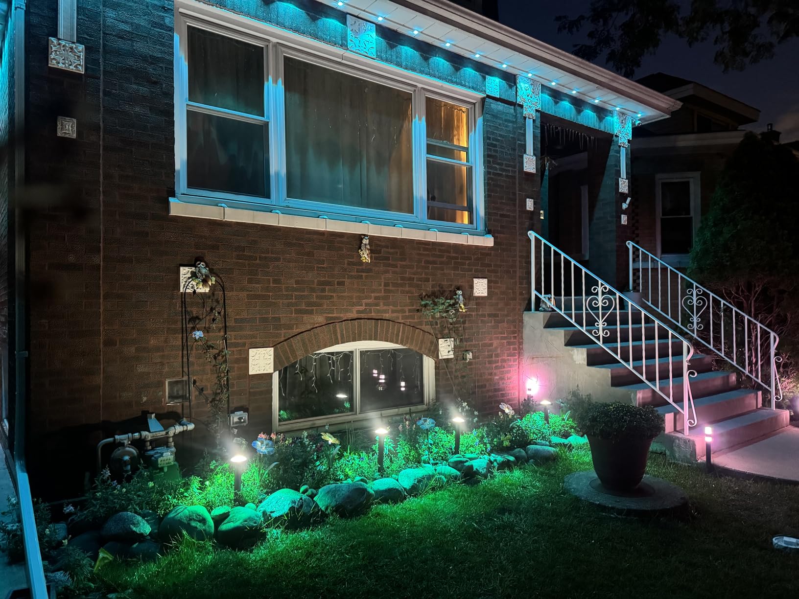 Govee Outdoor Pathway Lights 2, IP66 Waterproof Patio Lights, 60+ Scene Modes Landscape Lighting for Yard, Garage, Garden, Lawn, Outdoor Decor, Works with Alexa, Google Assistant, Matter, Wired 4 Pack customer photo 2