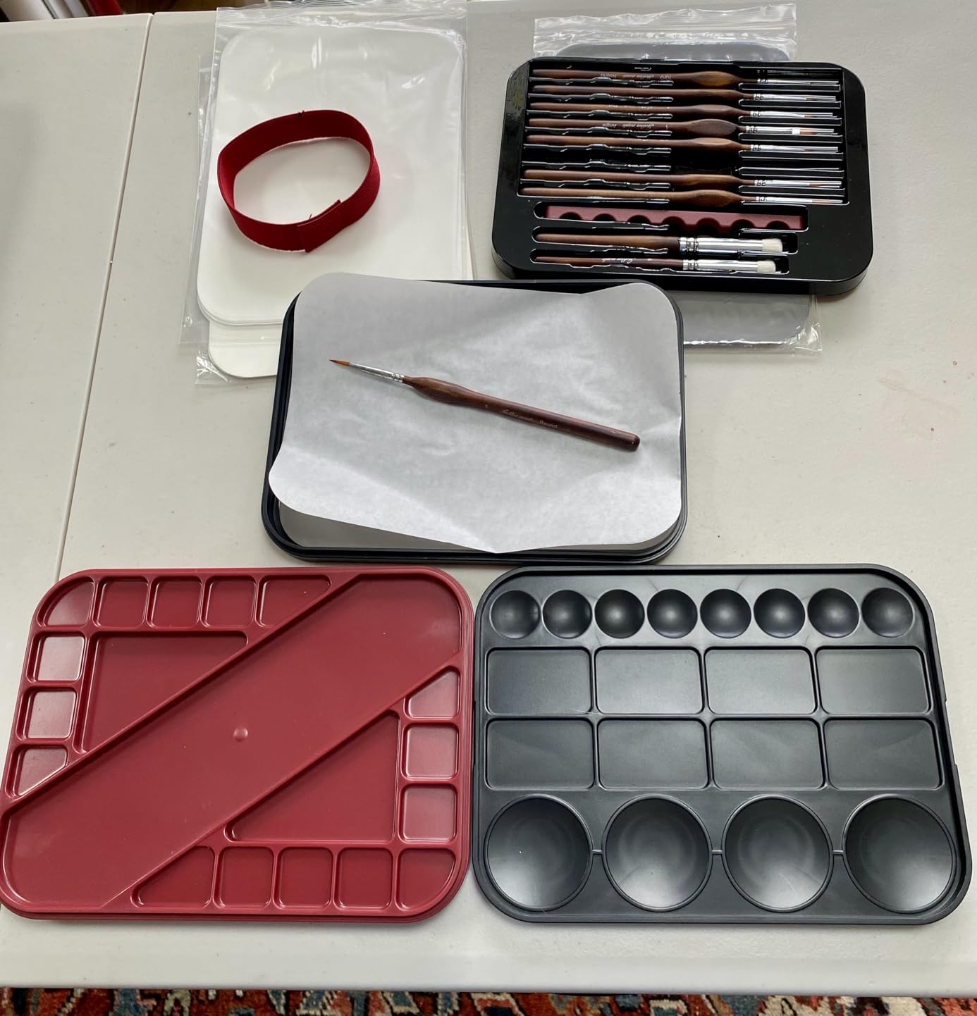 Wet Pallet for Painting Miniatures - Golden Maple 2 in 1 Dry and Wet Palette with Lid, Including 11 Miniature Paint Brushes, 100PCS Palette Paper, 4PCS Sponges, Paint Brushes Holders customer photo 2