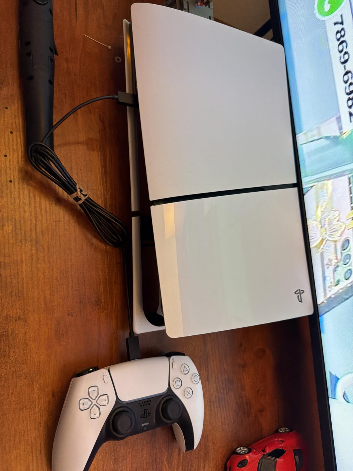 PlayStation®5 Console - Call of Duty®: Black Ops 6 Bundle (slim) customer photo 2