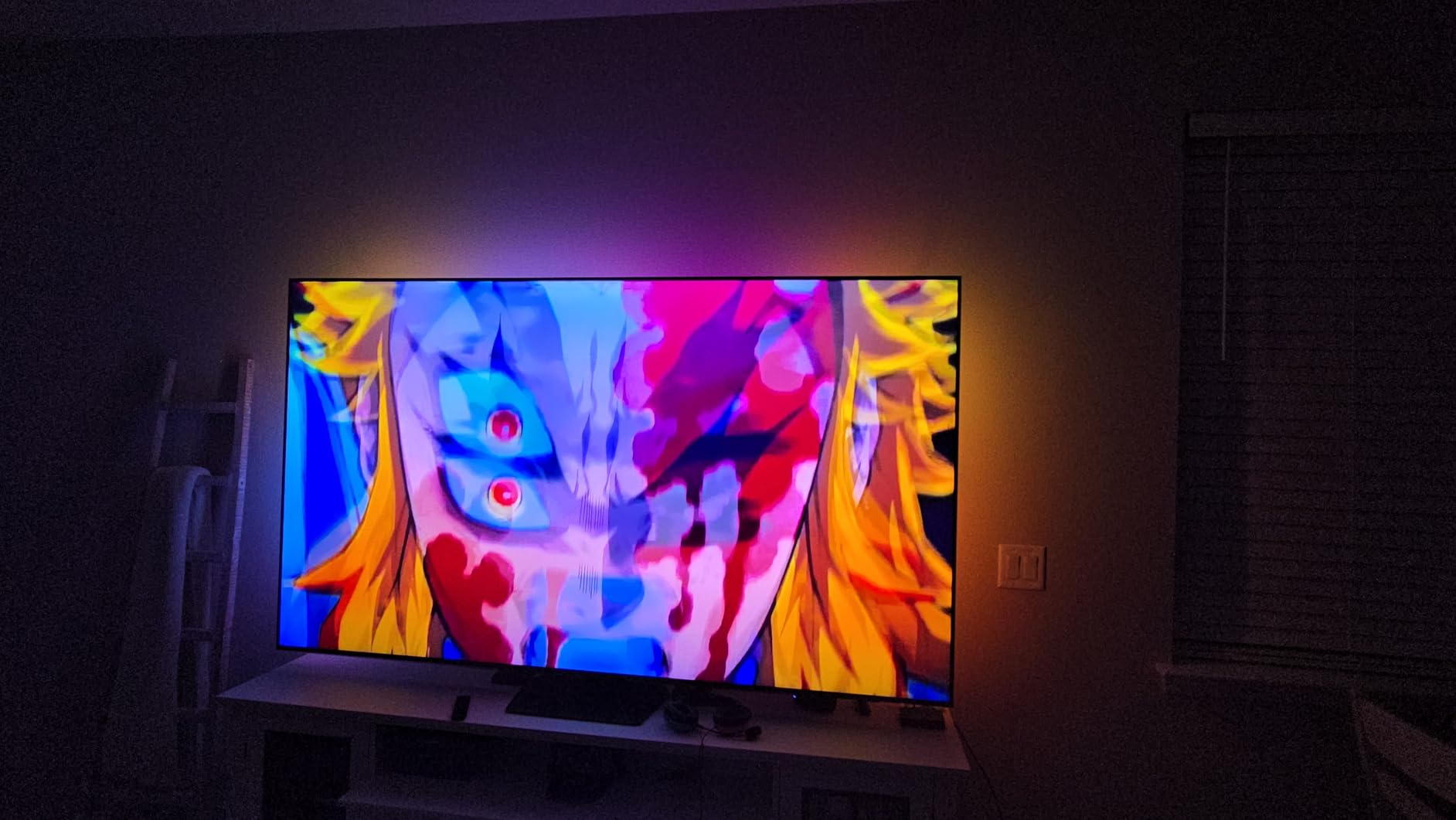 WiZ HDMI Sync Box with TV Backlight - Sync to Movies, Games & Music - HDMI 2.0 Supports 4K 60Hz - RGBIC LED Strip 55-65 Inch TVs - Requires External Video Source customer photo 2