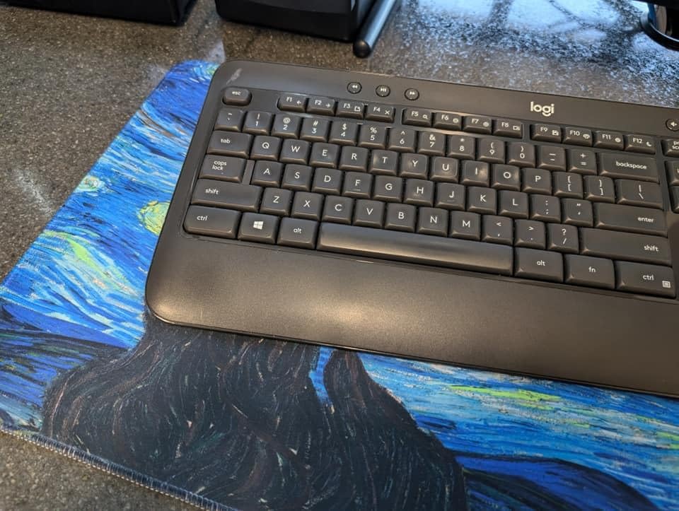 Manicer Retro Sunset Car Mouse Pad - Blacklight Gaming Desk Mat, UV Reactive Neon Glow in The Dark Mousepad, Extended 31.5