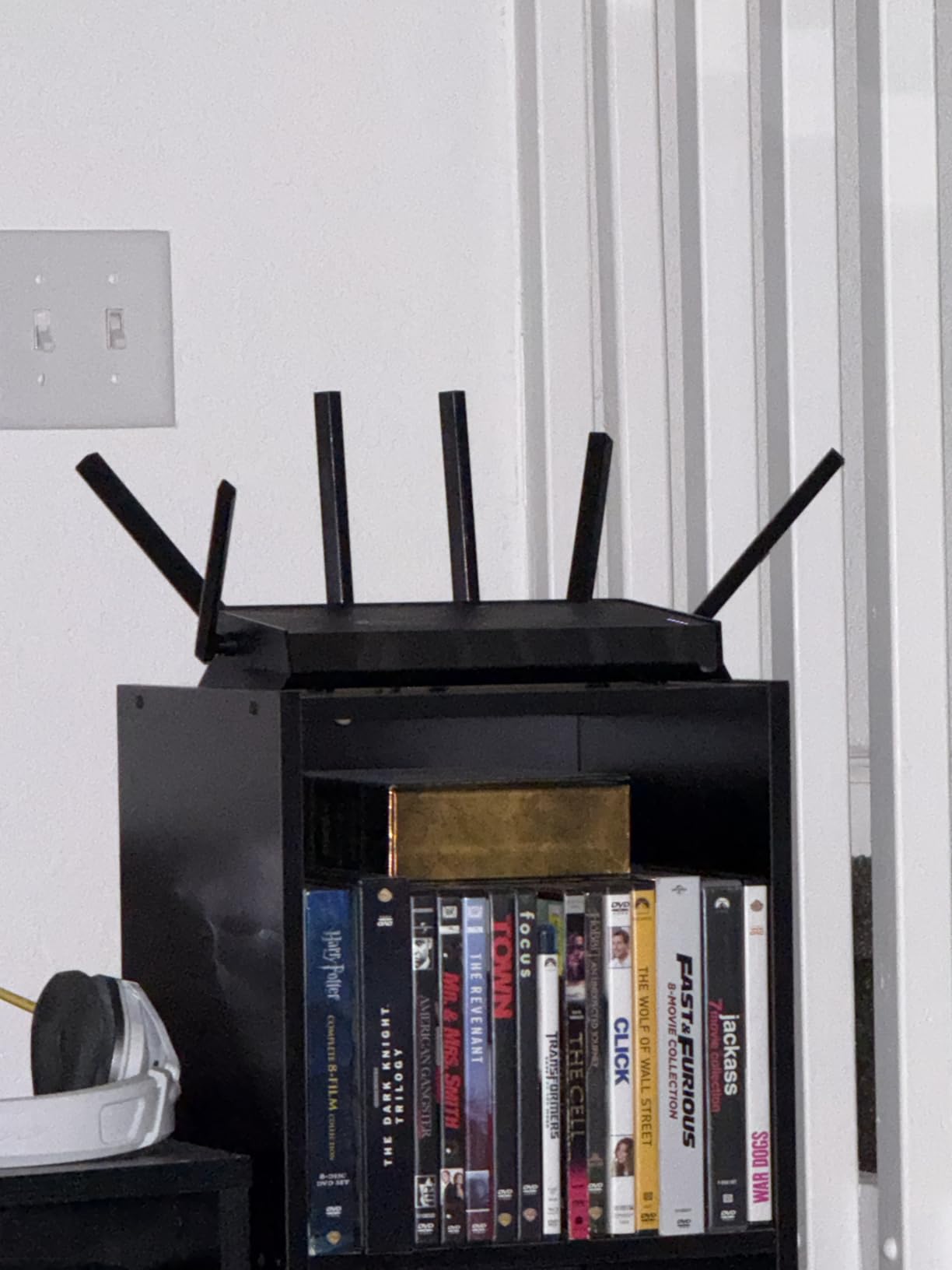 TP-Link Tri-Band BE9700 WiFi 7 Router (Archer BE600) - 10G Port, 2.5G Port, 3× 2.5G LAN, 320MHz Channel, Covers up to 2,600 sq. ft., 120 Devices, VPN, HomeShield Security customer photo 2