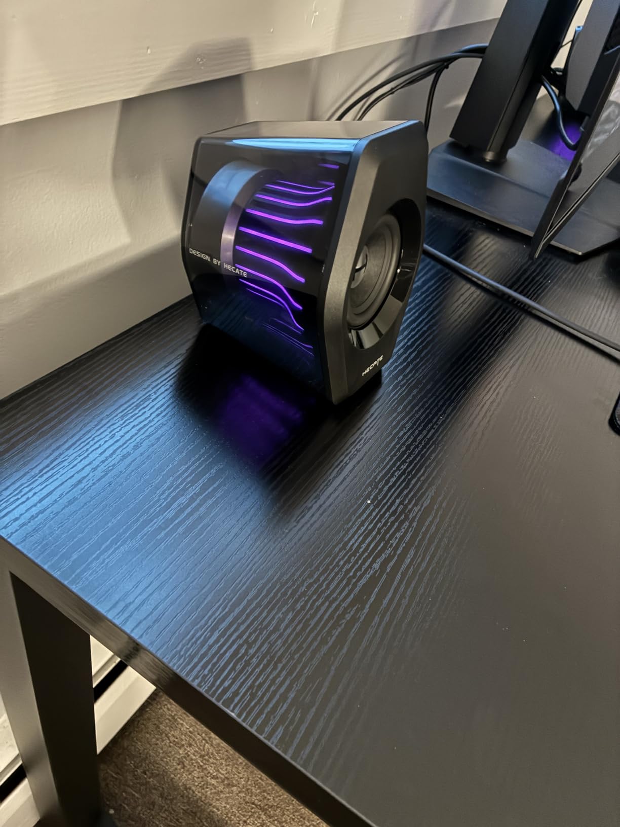 Edifier G2000 Pro 2.0 RGB Gaming Speakers with 64W Peak Power, Virtual 7.1 Surround Sound, 270° TempoFlow Light Sync, Bluetooth 5.4/USB-C/AUX for PC, PS5, Game Console (Black) customer photo 2