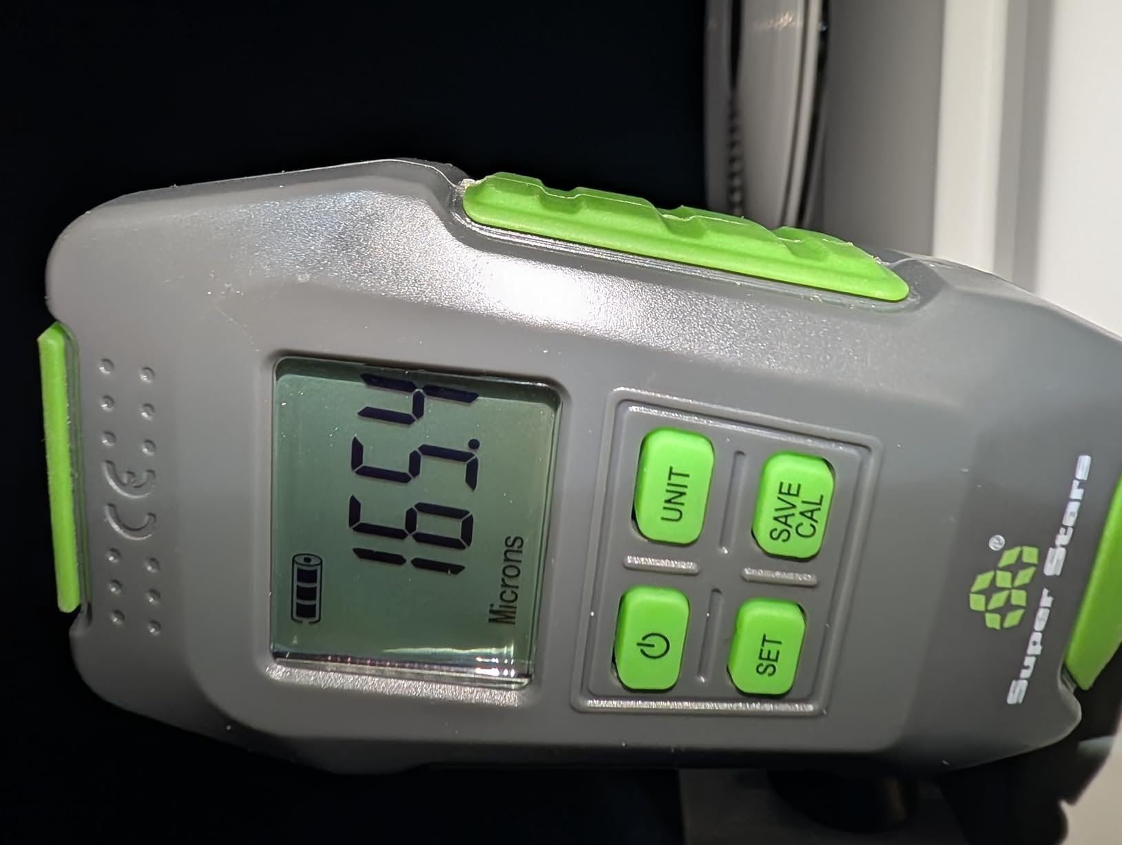 Super Stars Digital Micron Vacuum Gauge, 1/4 inch SAE, HVAC Pressure Tester with Alarm, Temp Compensation, LCD Backlit Display, 4 Units, Carrying Case Included customer photo 2