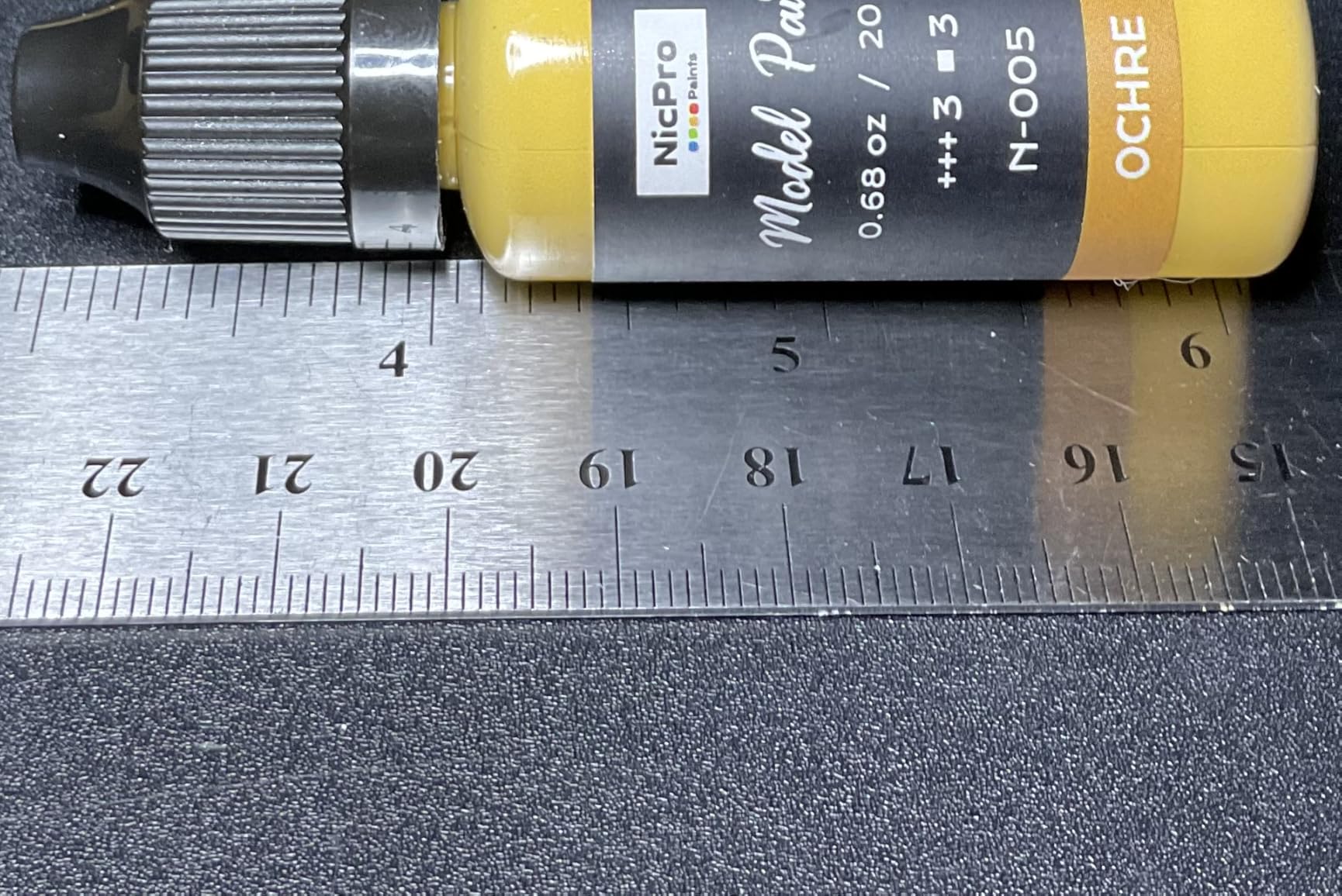 Nicpro 18 Colors Model Paint Set, 20ml Ready to Use Modeling Acrylic Paints, Brush & Airbrush Compatible, Miniature Paint Set for Beginners & Artists on Models, Figures, Crafts, Canvas, with 1 Thinner customer photo 2