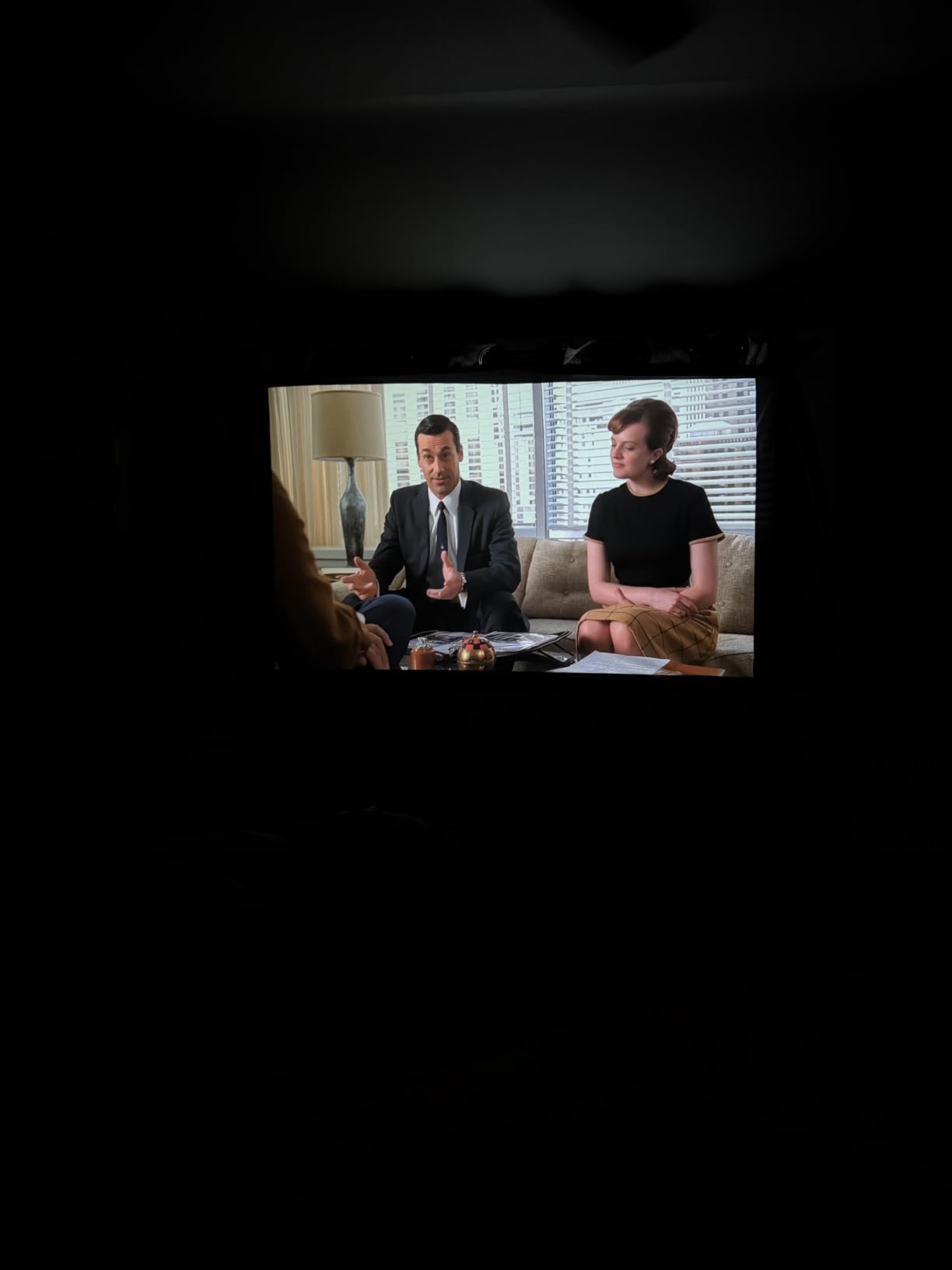 [Officially-Licensed App & Auto Focus]White Smart Mini Projector with WiFi and Bluetooth, XuanPad 4K Support Movie Projector, Portable Native 1080P Outdoor Projector with 360° Stand customer photo 1