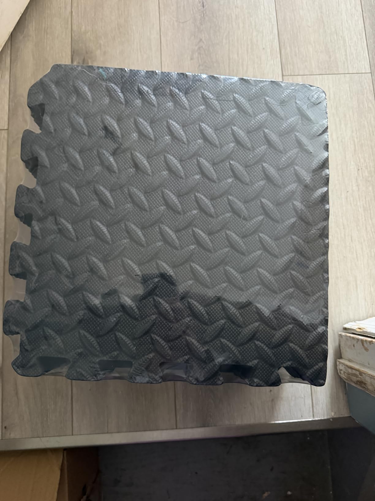 3x6 Feet Interlocking Foam Floor Mats (18-Pack) - 0.4