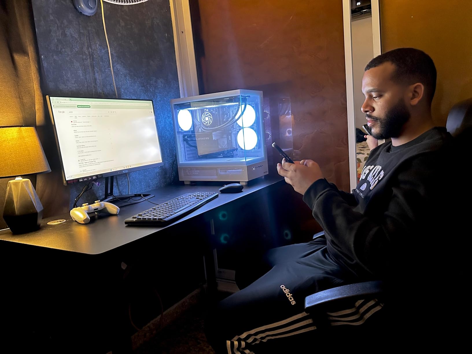 New! Sceptre 24.5-inch Gaming Monitor 240Hz 1ms DisplayPort x2 HDMI x2 100% sRGB AMD FreeSync Premium Build-in Speakers, Machine Black 2026 (E255B-FWD240 Series) customer photo 2