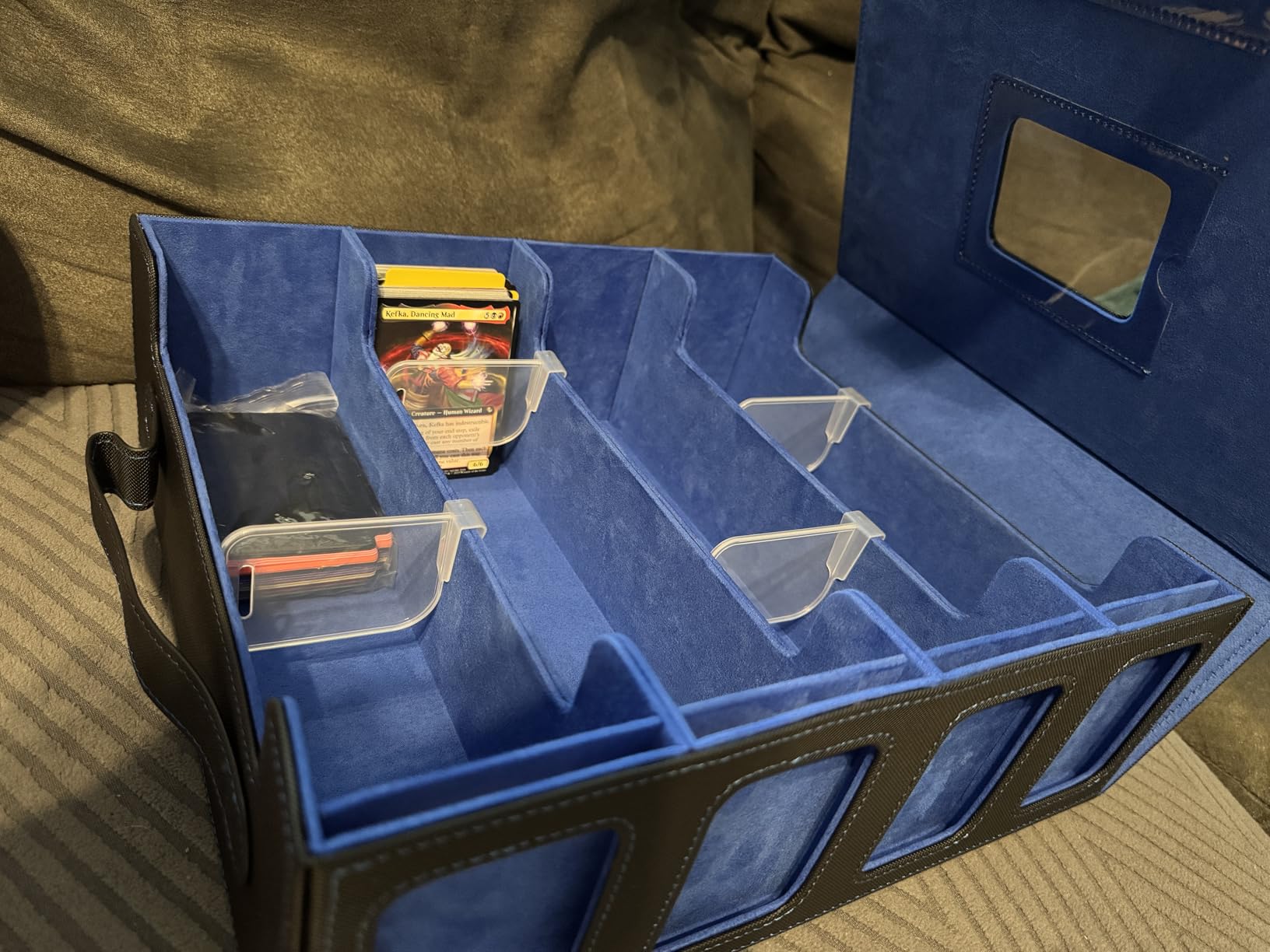 Trading Card Storage Box - 3500+ Magnetic MTG Deck Box with Handle,Commander & Toploader Display, Dice Box,4 Dividers & 30 Color Labels - Fits for TCG,MTG,Yu-Gi-Oh and Sport cards customer photo 2