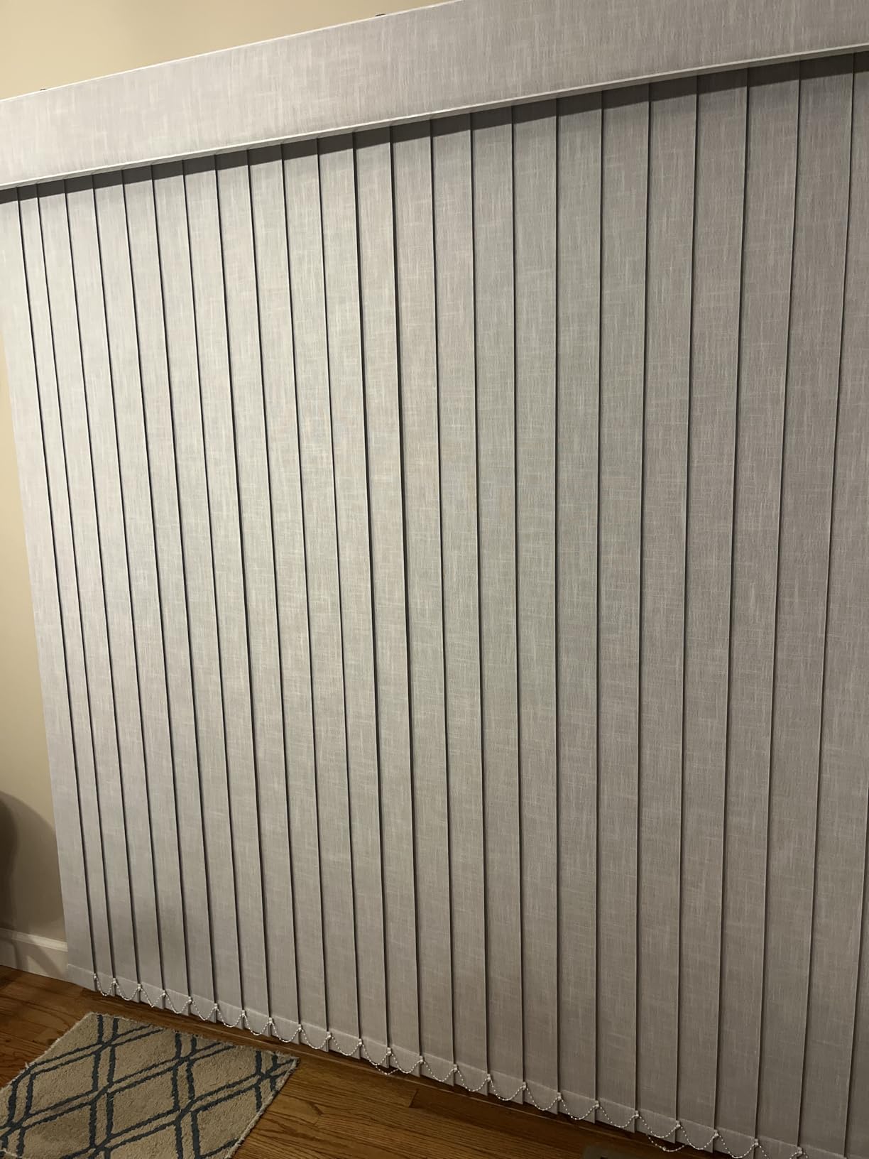 Motorized Vertical Blinds with Remote, Light Filtering Vertical Blind Compatible with Alexa Google Home,Electric Shades for Sliding Glass Doors Customize (Texture White) customer photo 1