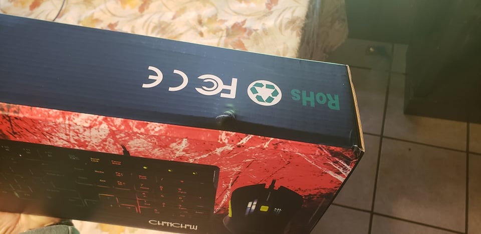 CHONCHOW Gaming Keyboard and Mouse Combo, USB Wired RGB Backlit Anti-Ghosting Silent Keyboard with Ergonomic Wrist Rest & Phone Holder, 7D 7200DPI Gaming Mouse for PC Gamer Xbox PS4 PS5 (RGB-Black) customer photo 2